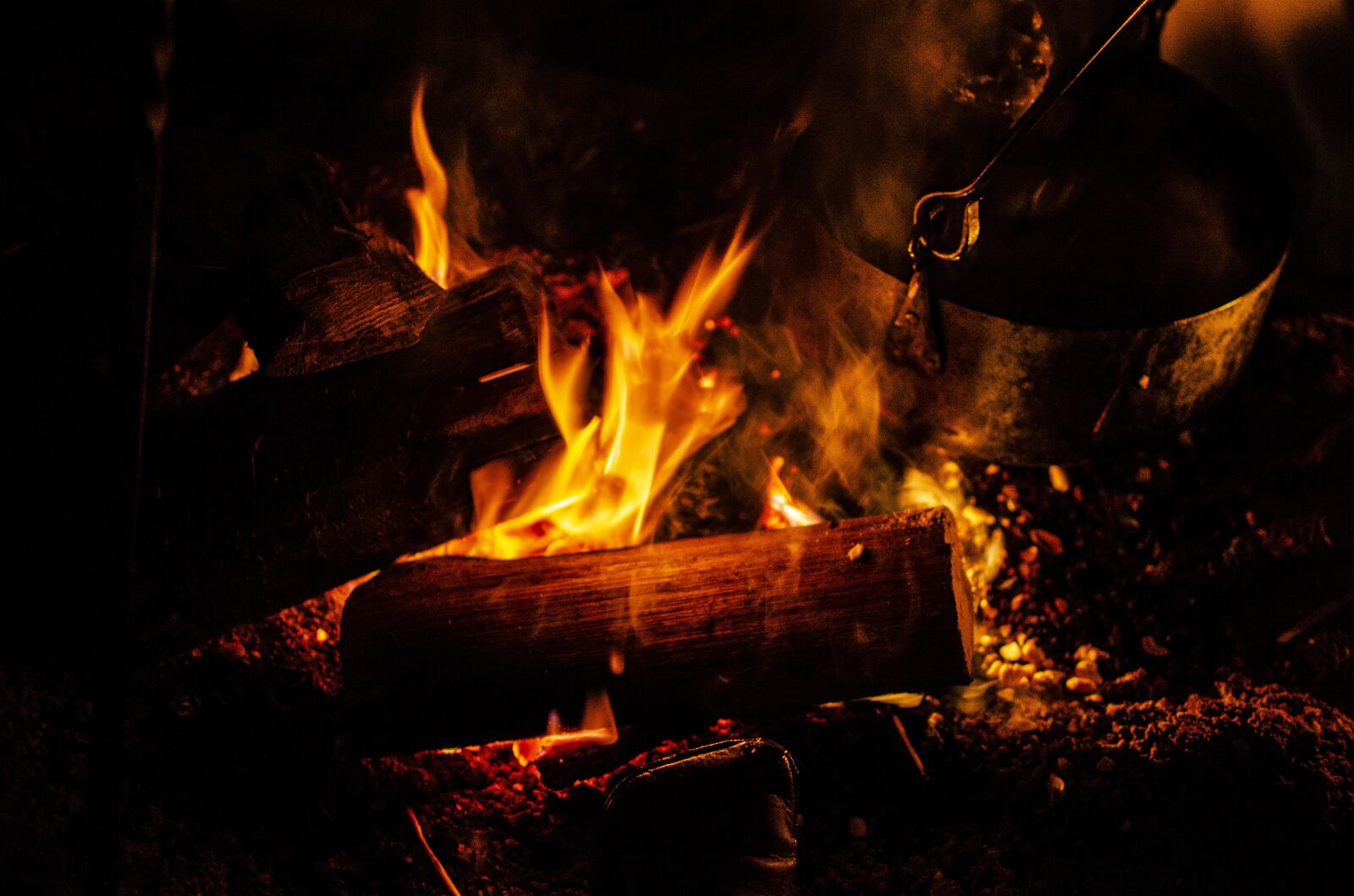 Nikon D5100 sample photo. High contrast, fire, camping photography
