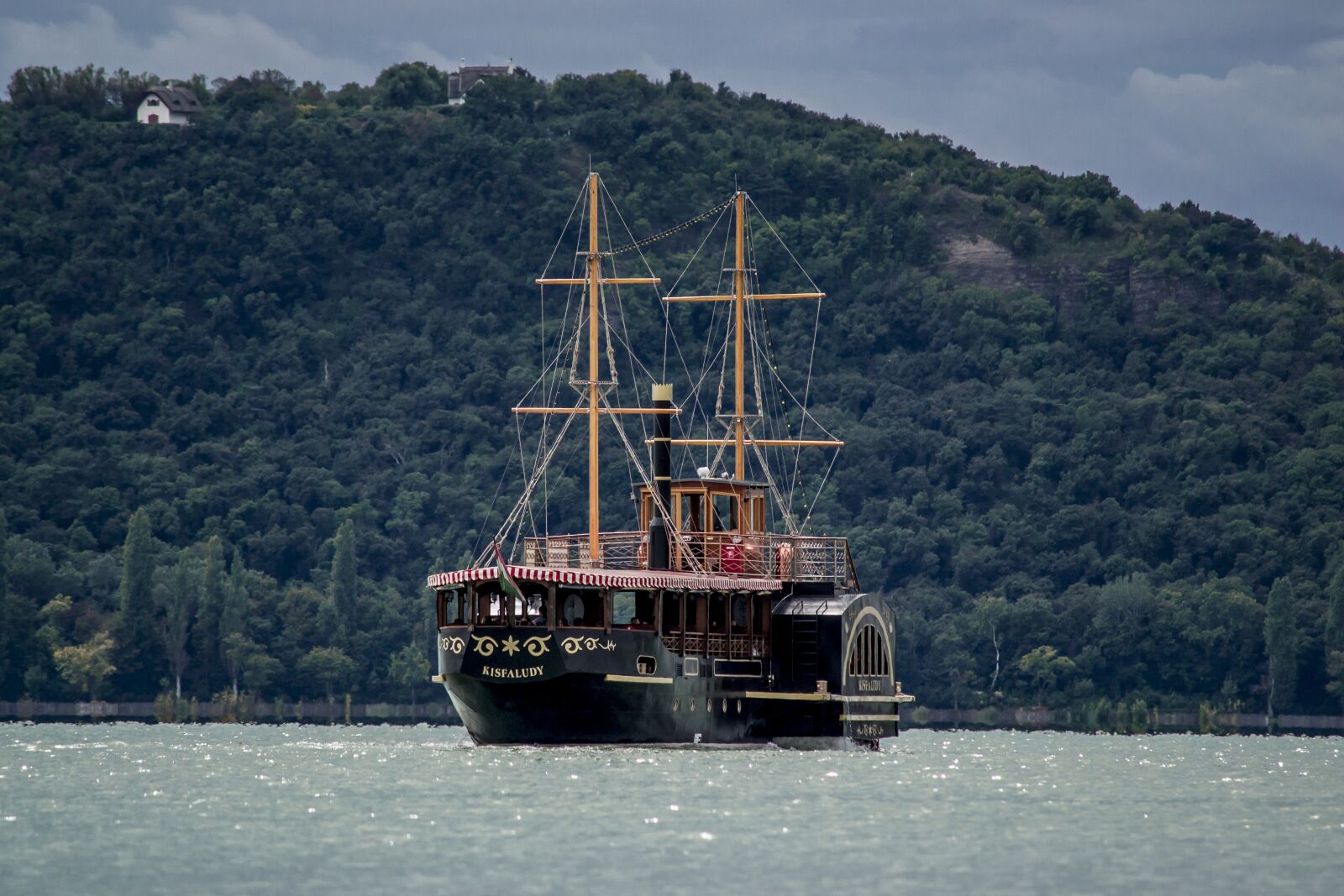 Nikon D3100 sample photo. Ship, lake, peaceful photography