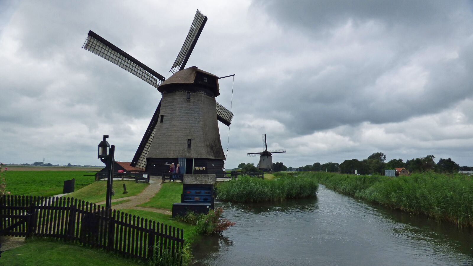 Panasonic Lumix DMC-FZ70 sample photo. Schermerhorn, netherlands, windmill photography