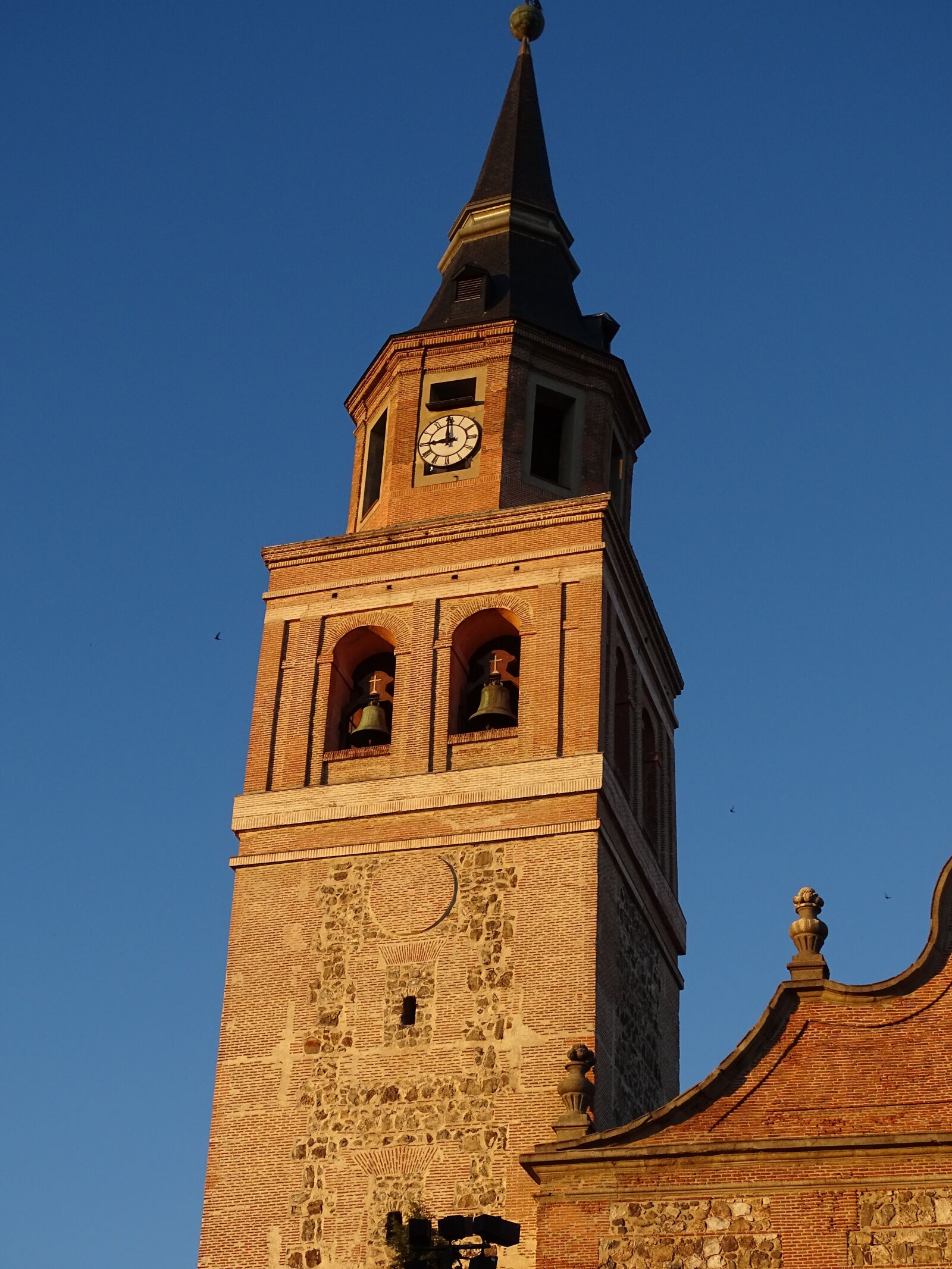 Sony Cyber-shot DSC-HX400V sample photo. Iglesia, church, madrid photography