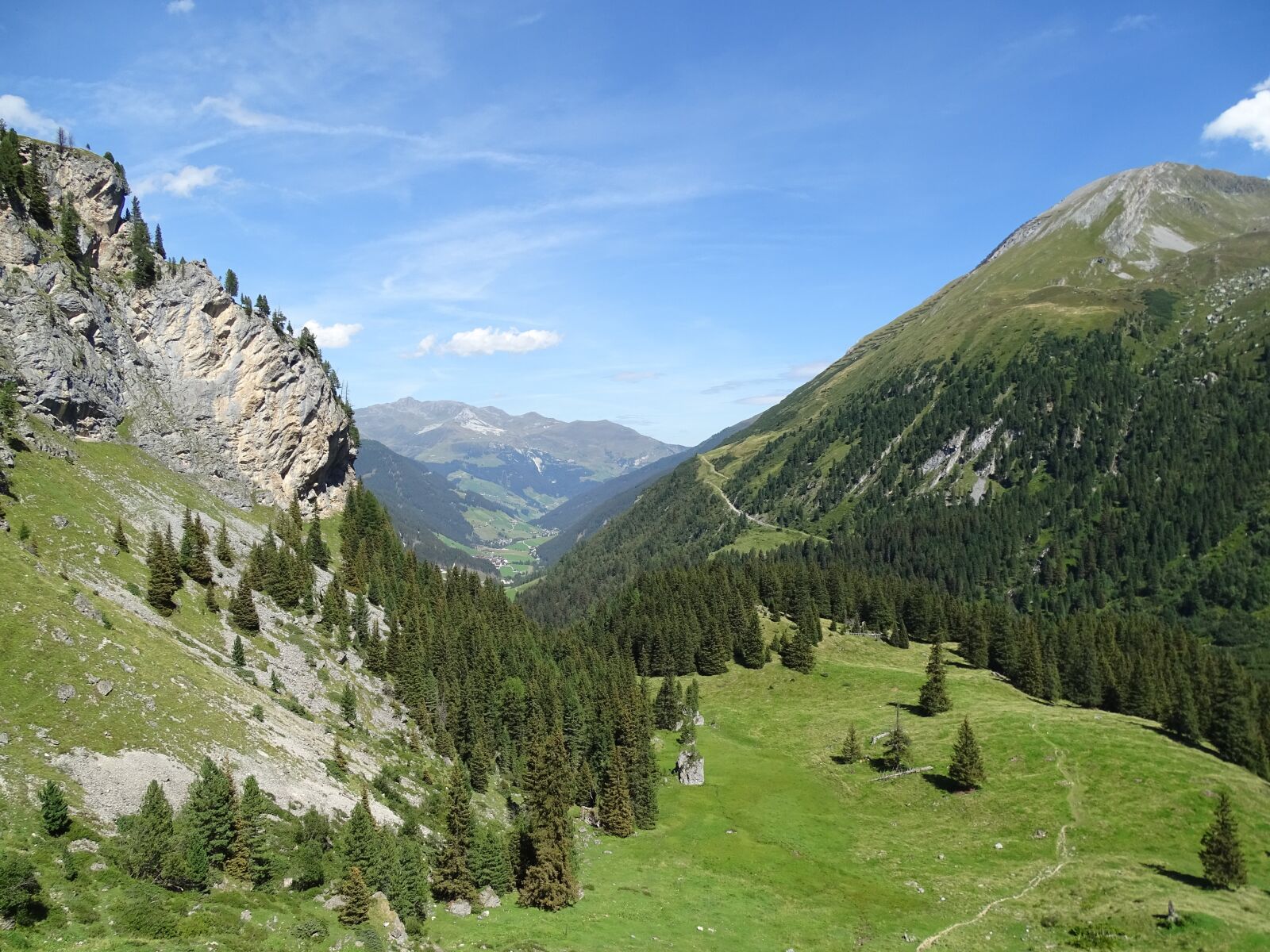 Sony Cyber-shot DSC-HX400V sample photo. Mountain, nature, landscape photography