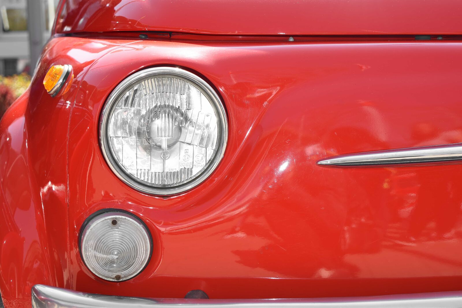 Nikon D5500 sample photo. Headlight, old style, red photography
