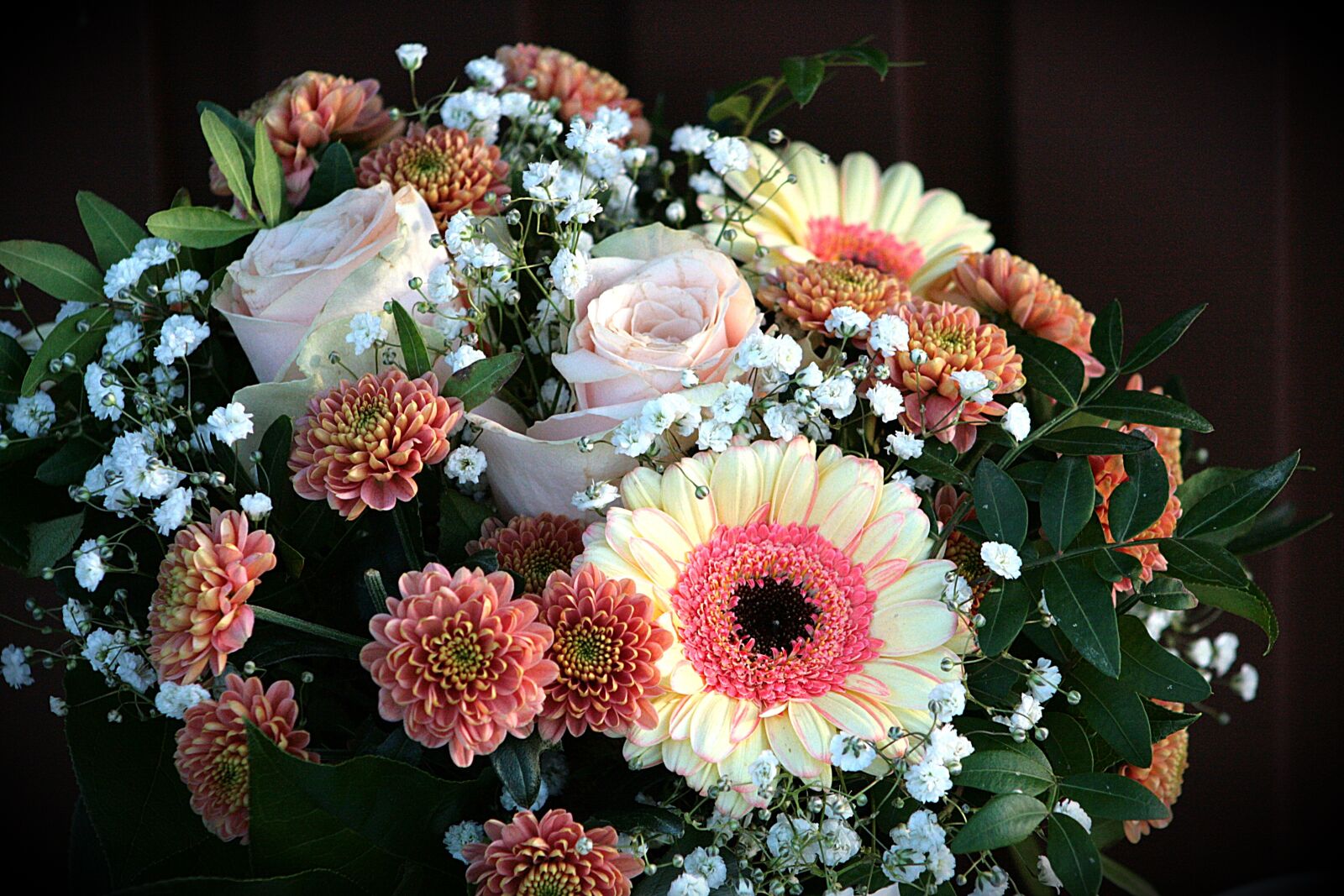Canon EOS 400D (EOS Digital Rebel XTi / EOS Kiss Digital X) sample photo. Flower, bouquet, nature photography