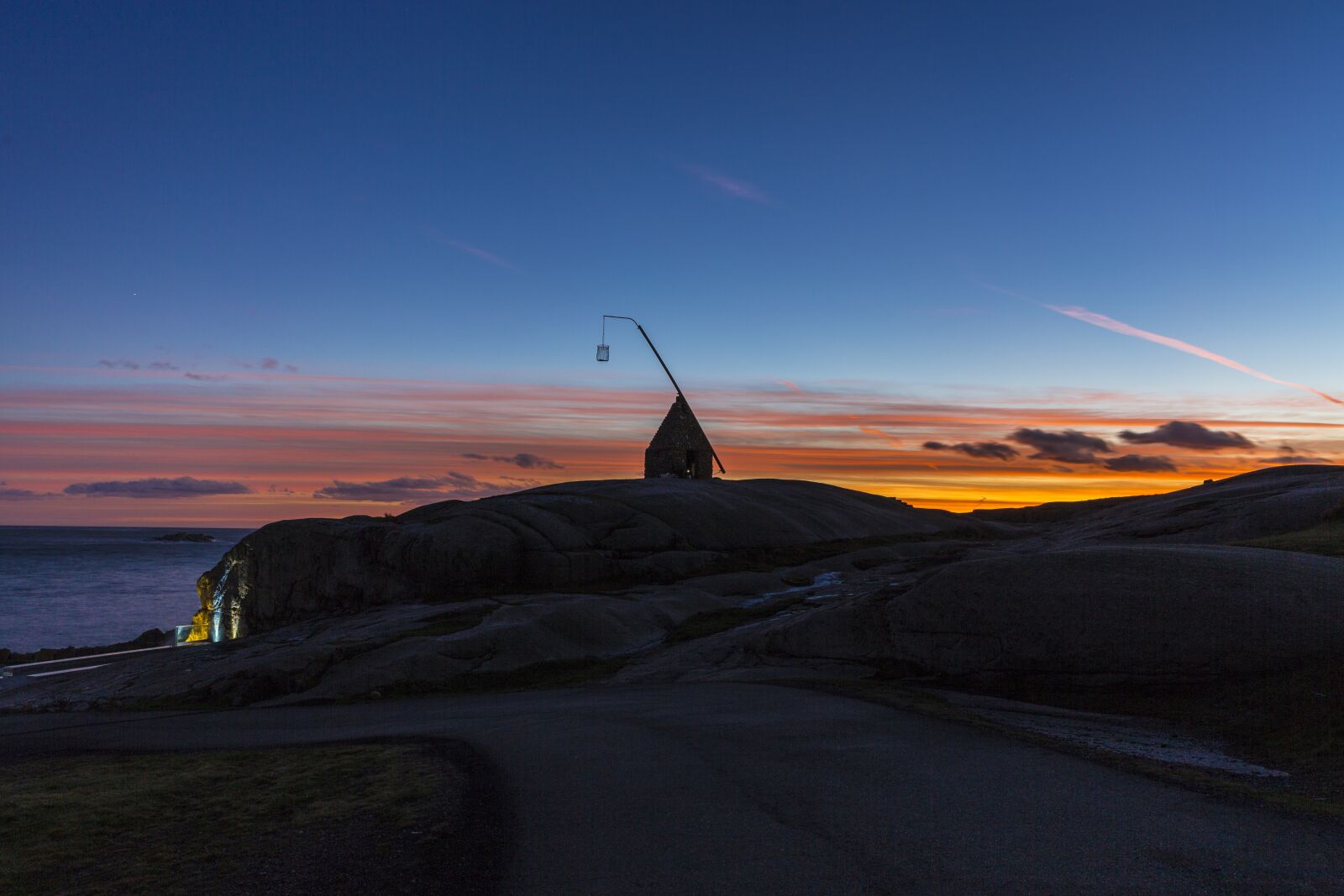 Canon EF 24-70mm F2.8L II USM sample photo. Sunset, lighthouse, sky photography