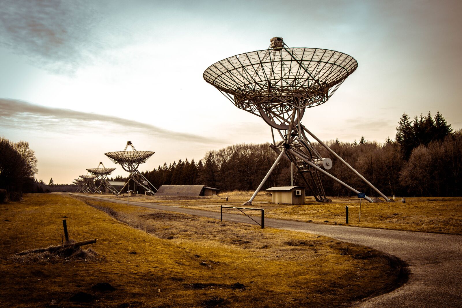 Canon EOS 80D sample photo. Radio telescope, westerbork, netherlands photography
