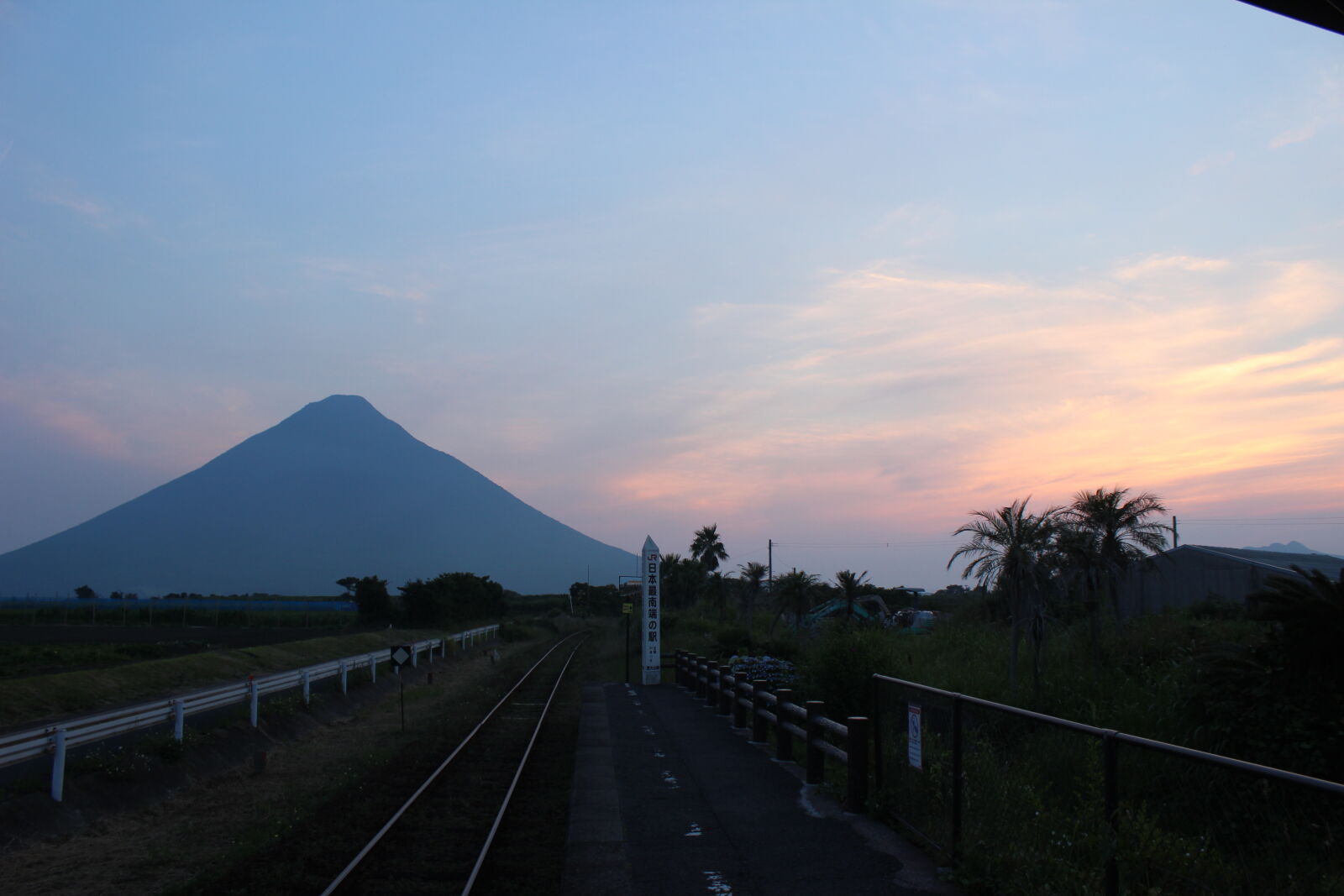 Canon EOS 600D (Rebel EOS T3i / EOS Kiss X5) sample photo. Landscape photography