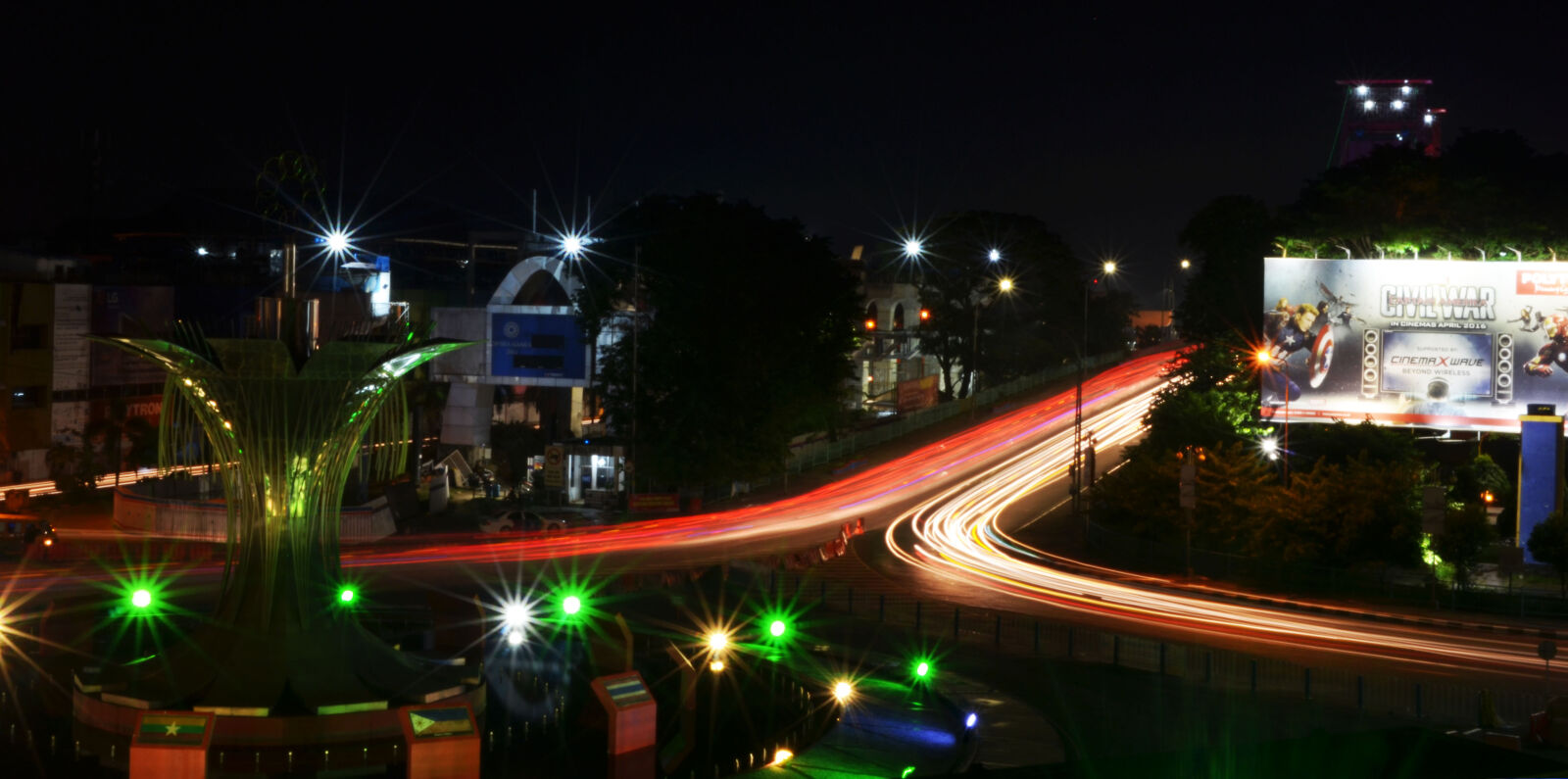 Nikon D5100 sample photo. Lighttrail, lampukendaraankota, nikon photography