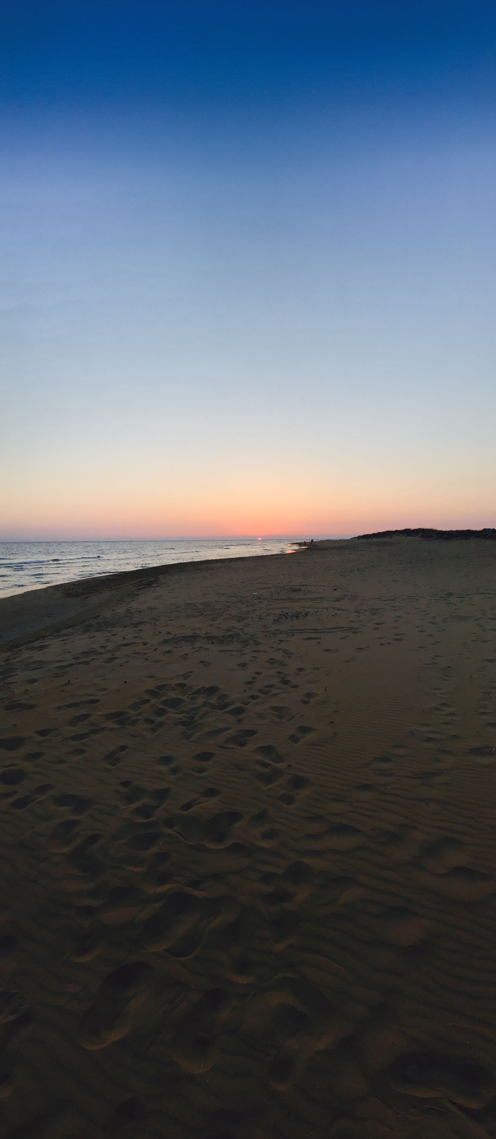 iPhone 6s back camera 4.15mm f/2.2 sample photo. Australia, beach, beautiful, blue photography