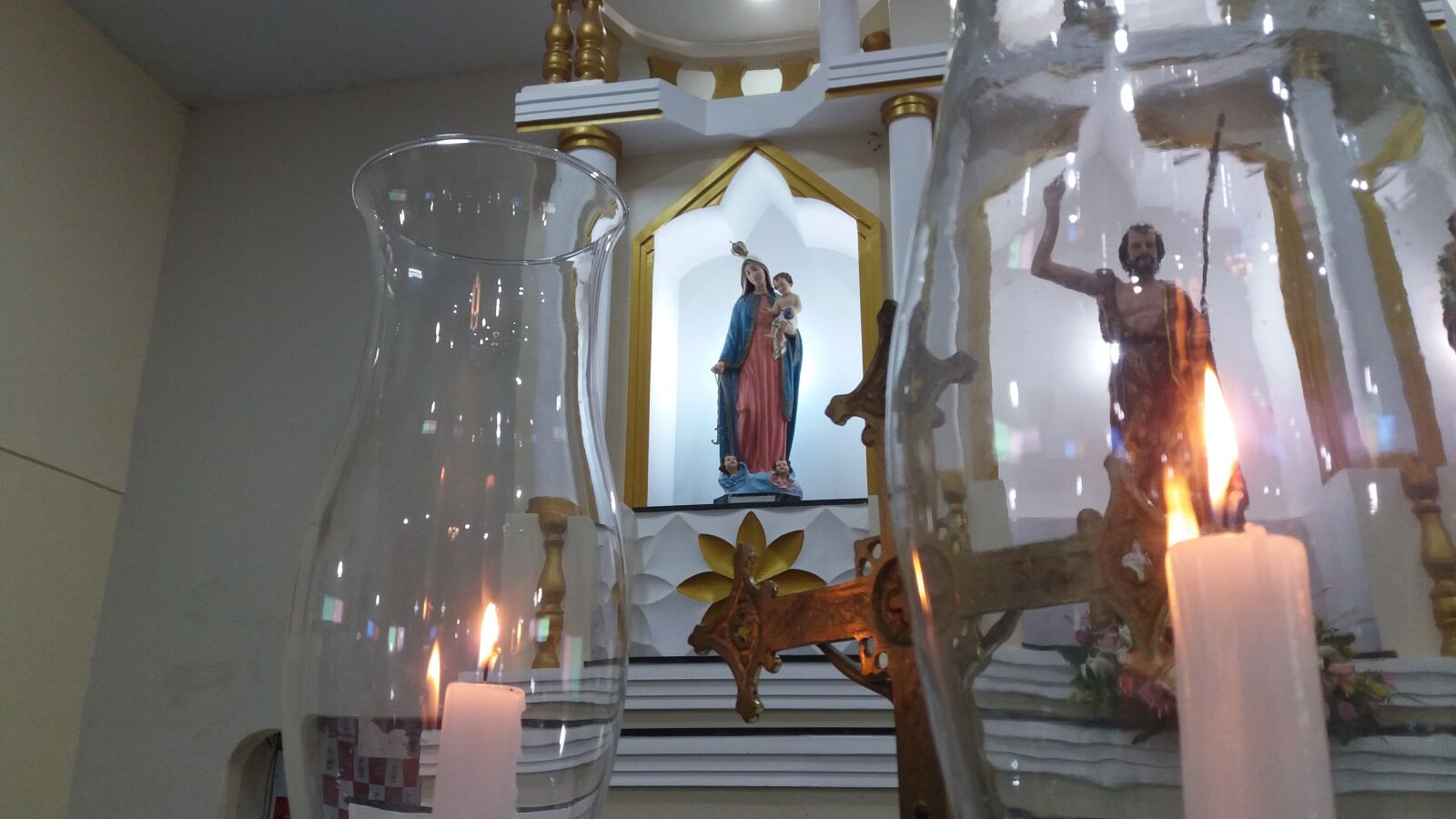 Samsung Galaxy J5 sample photo. Mother of god, candle photography