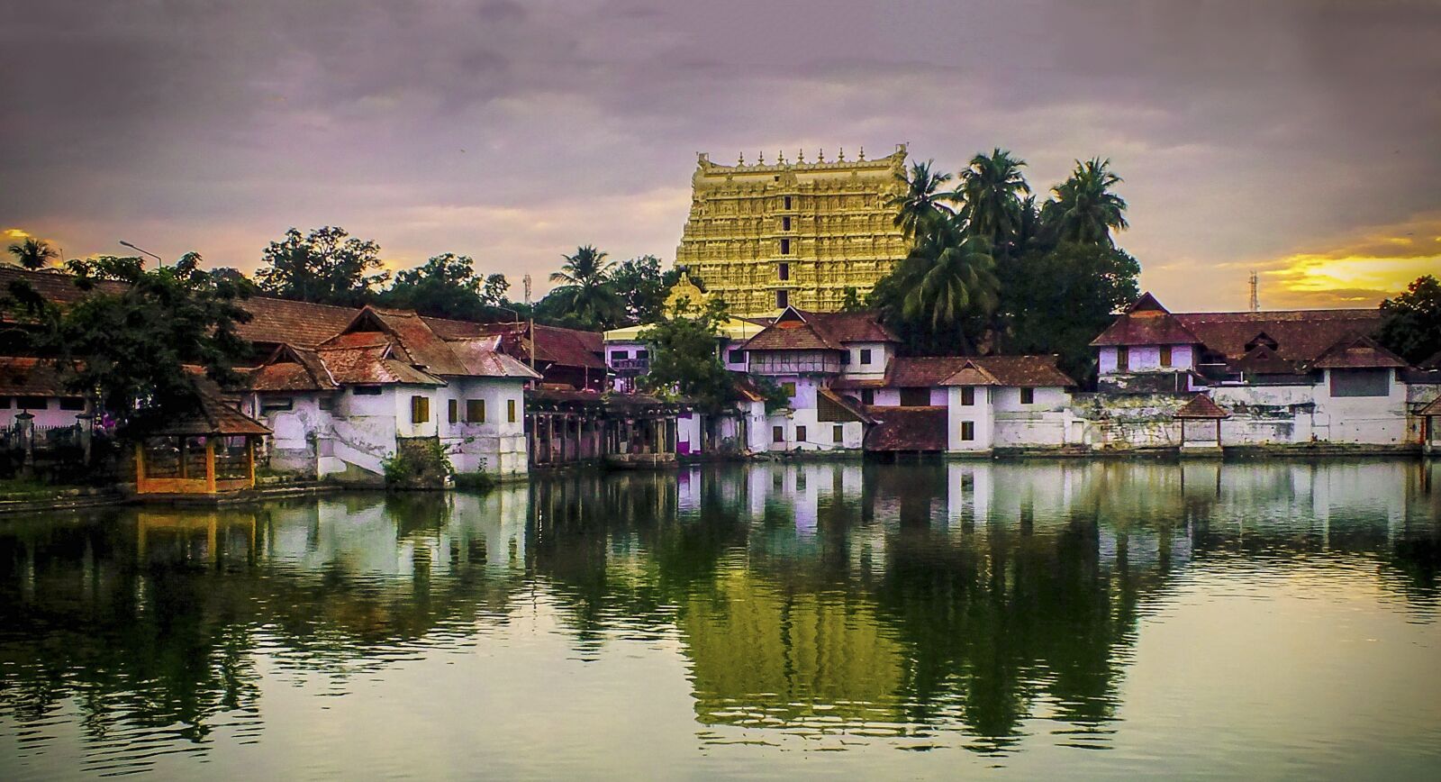 Fujifilm FinePix HS30EXR sample photo. Trivandrum, sree padmanabha swami photography