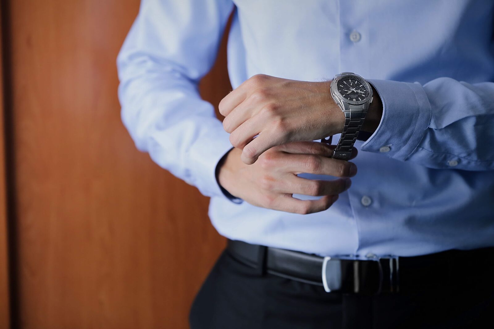 Canon EOS 5D Mark III sample photo. Gentleman, luxury, wristwatch, businessman photography