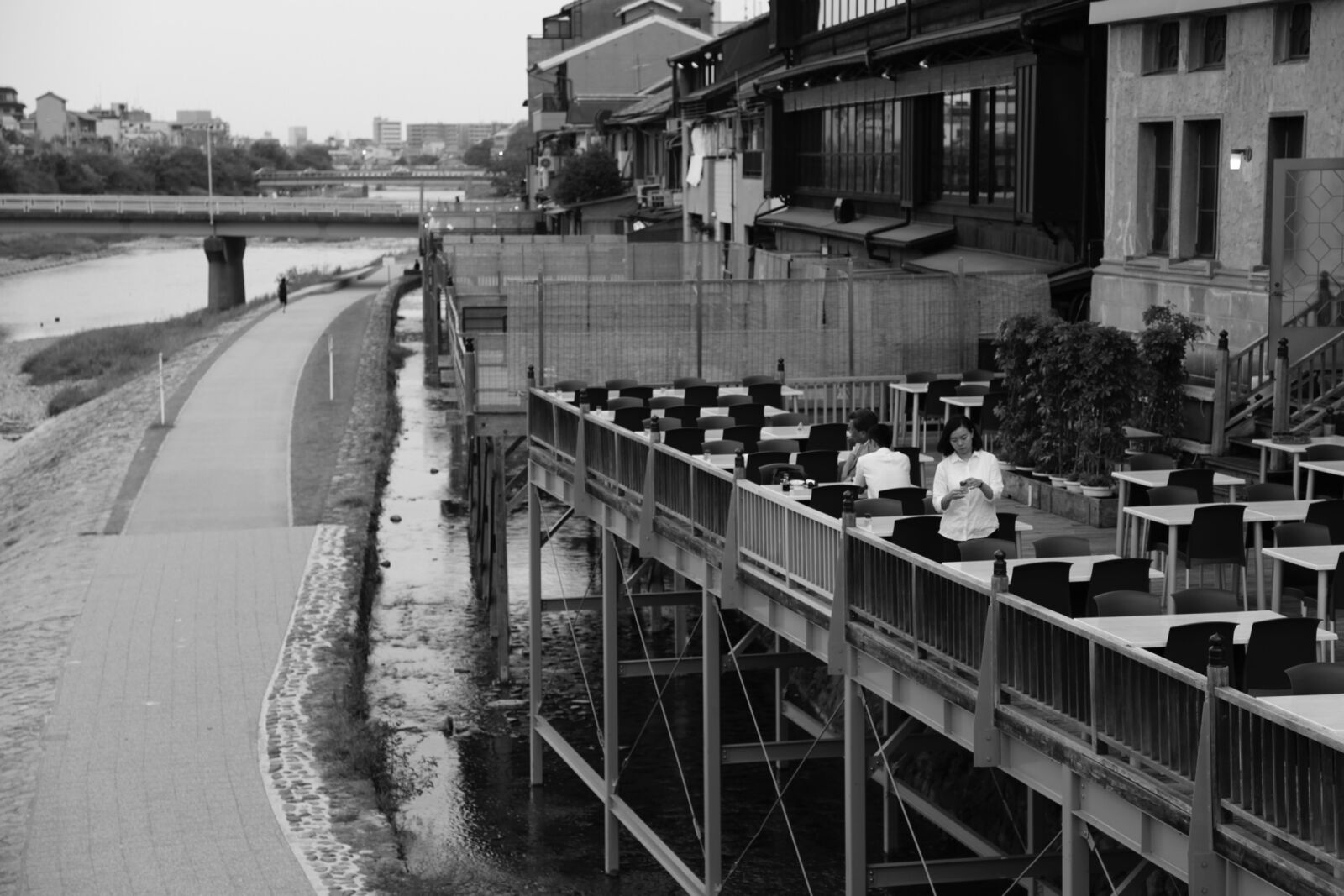 Canon EOS 5D Mark II sample photo. River, wabi sabi, landscape photography