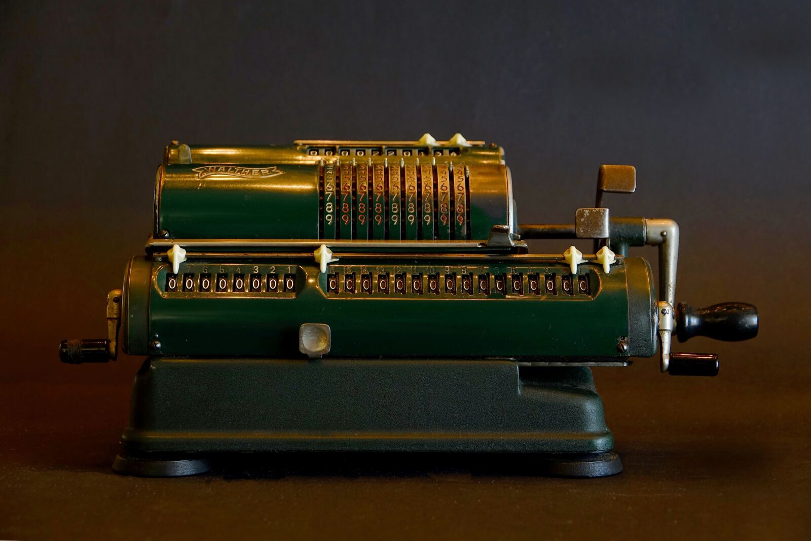 Sony Cyber-shot DSC-RX10 III sample photo. Machine, calculating machine, old photography