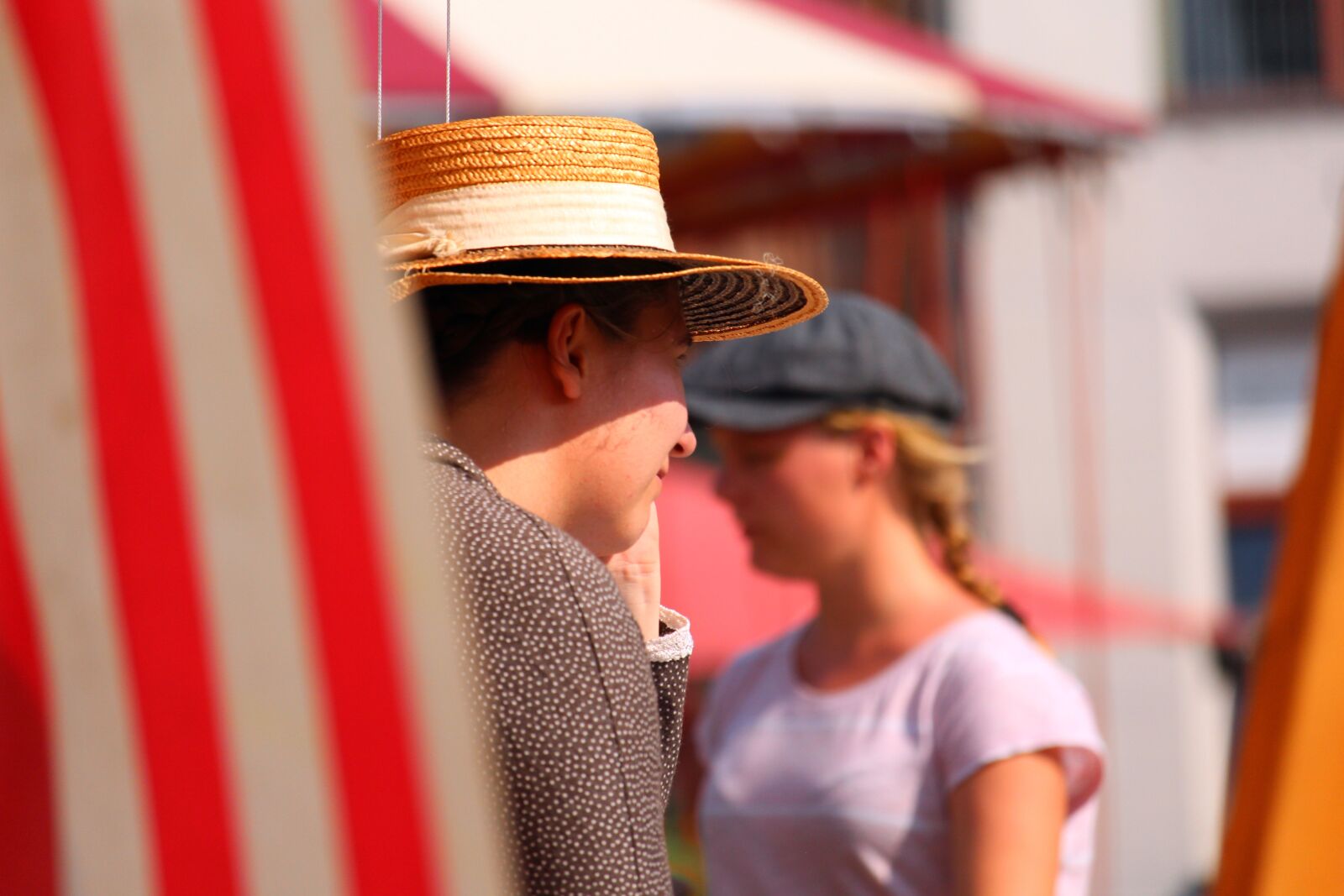 Canon EF-S 55-250mm F4-5.6 IS STM sample photo. Nostalgia, market days, vintage photography