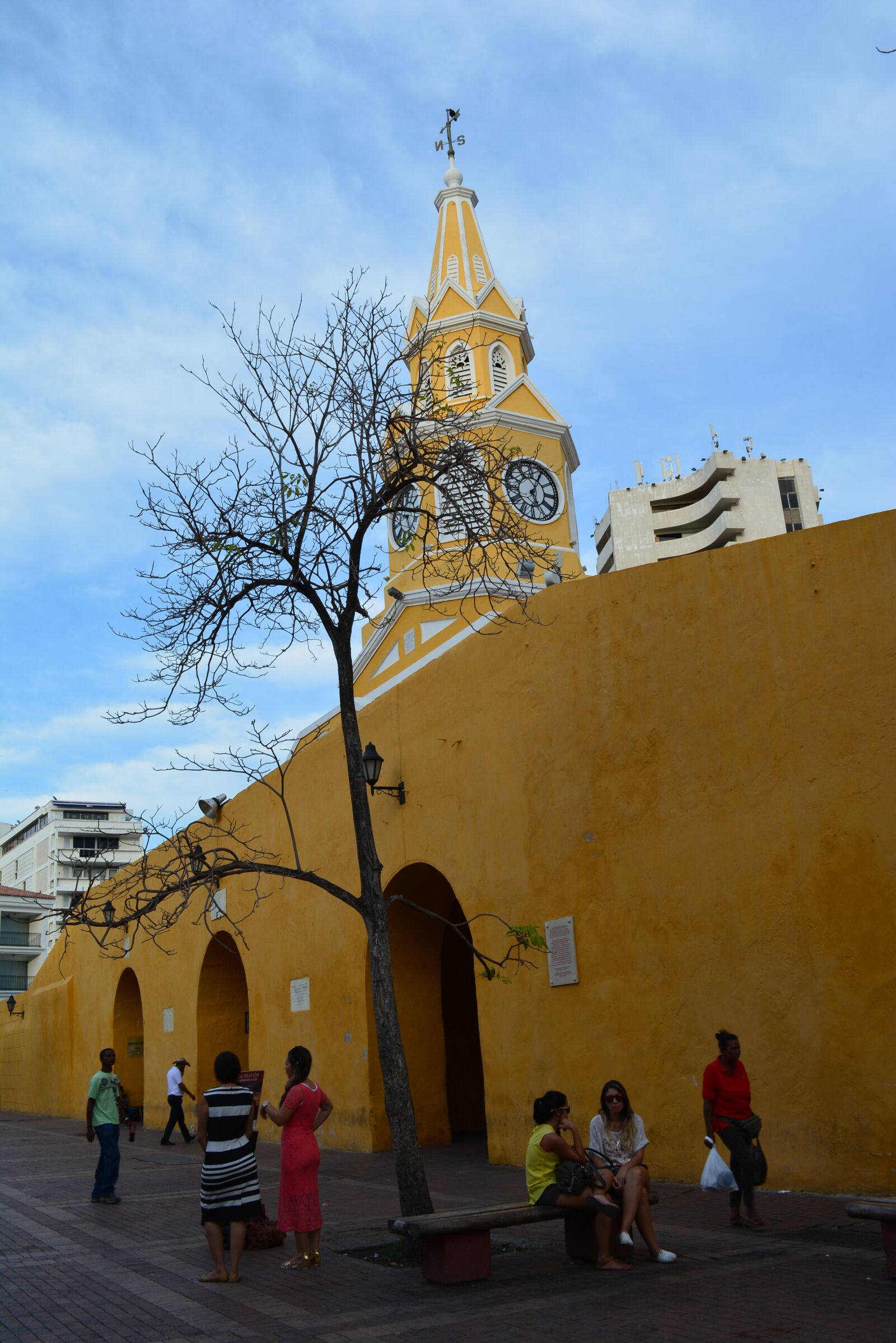 Nikon D5200 sample photo. Cartagena, street, colombia photography