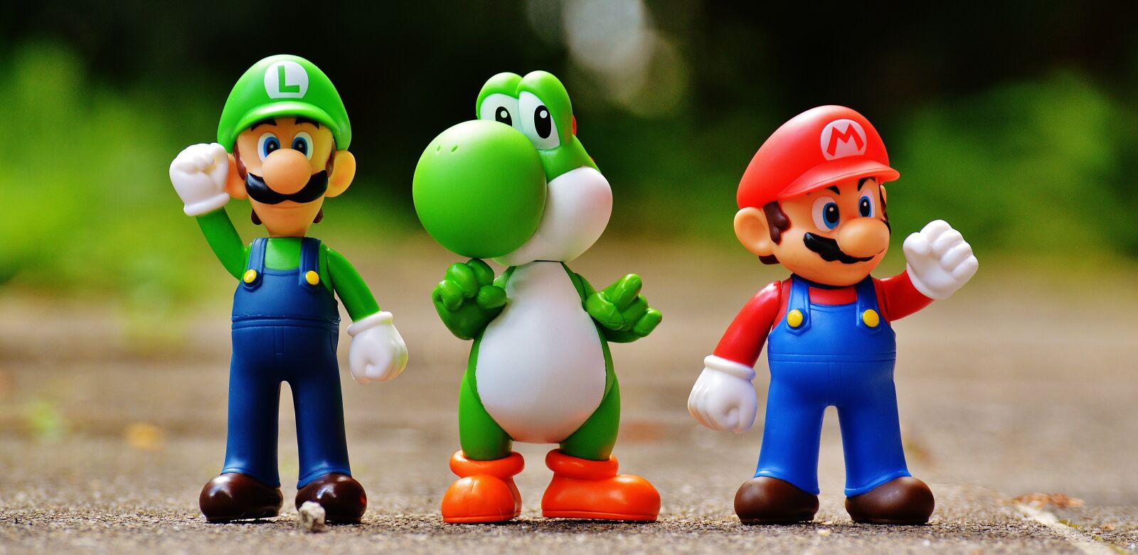 Nikon D3200 sample photo. Mario, luigi, yoschi photography