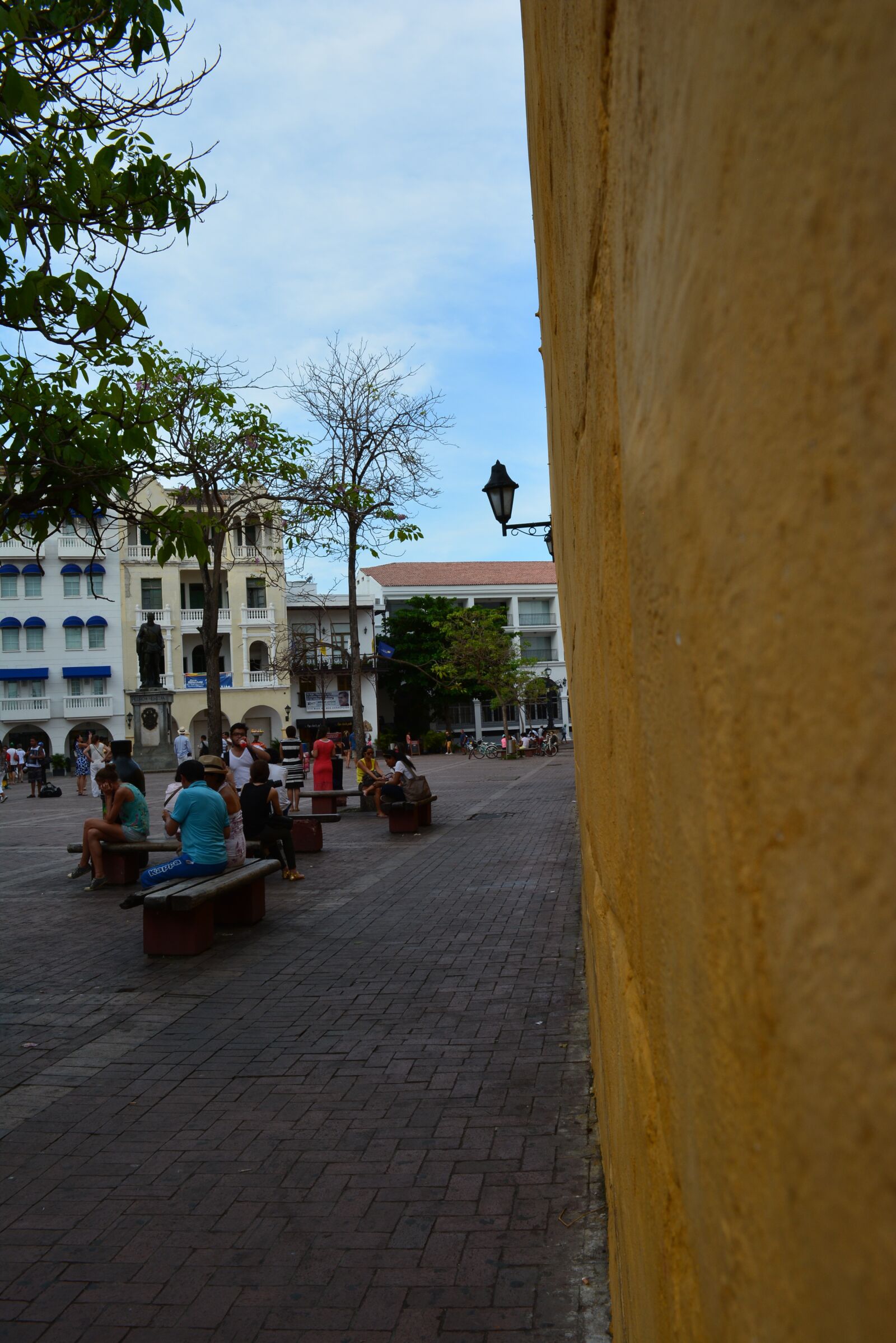 Nikon D5200 sample photo. Cartagena, street, colombia photography