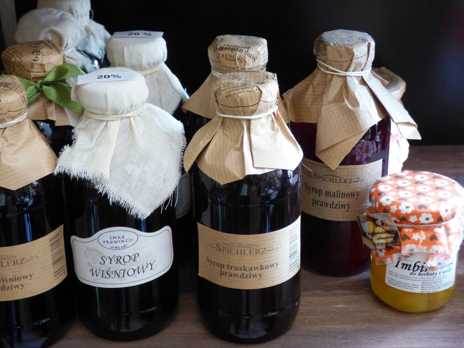 Panasonic DMC-FZ72 sample photo. Syrups, malina, strawberry photography