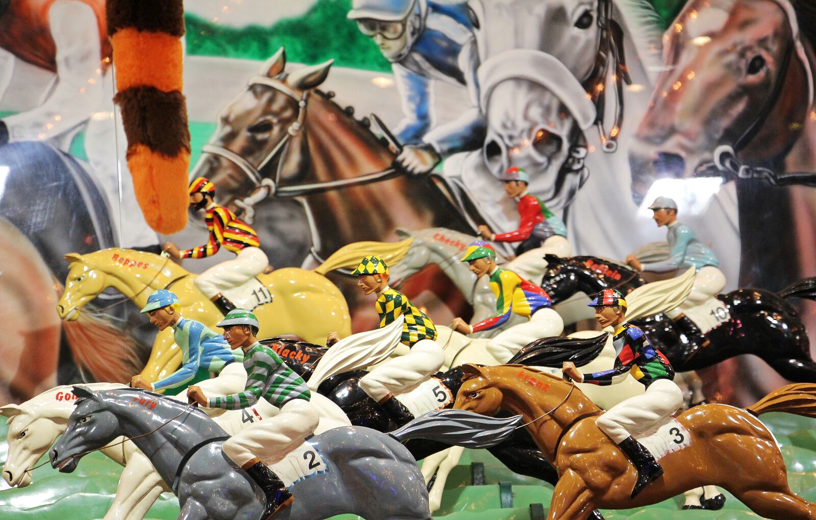 Canon EOS 550D (EOS Rebel T2i / EOS Kiss X4) sample photo. Fair, hustle and bustle photography