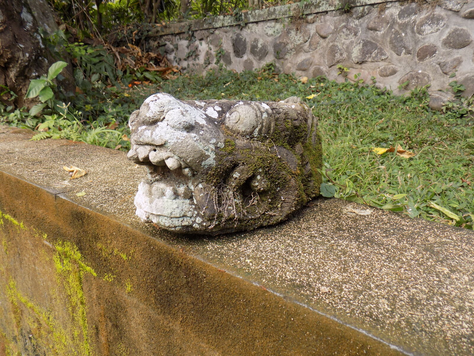 Nikon COOLPIX L330 sample photo. Bali, balinese, culture, hindu photography