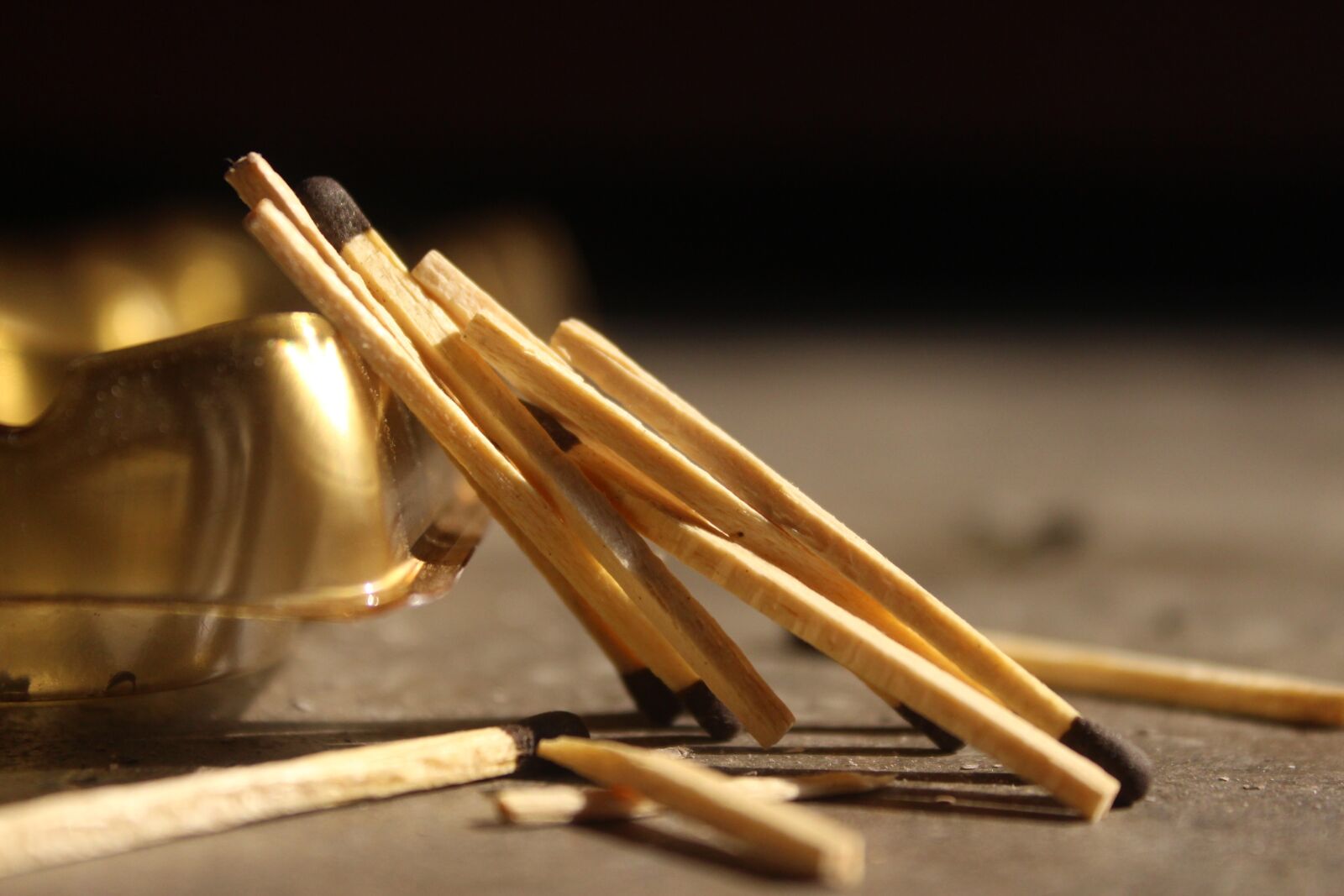 Canon EOS 700D (EOS Rebel T5i / EOS Kiss X7i) sample photo. Matchsticks, wood, wooden stick photography