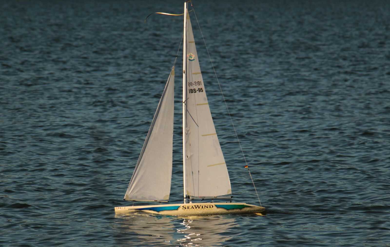 Canon EOS 100D (EOS Rebel SL1 / EOS Kiss X7) sample photo. Sailing boat, sailing yacht photography
