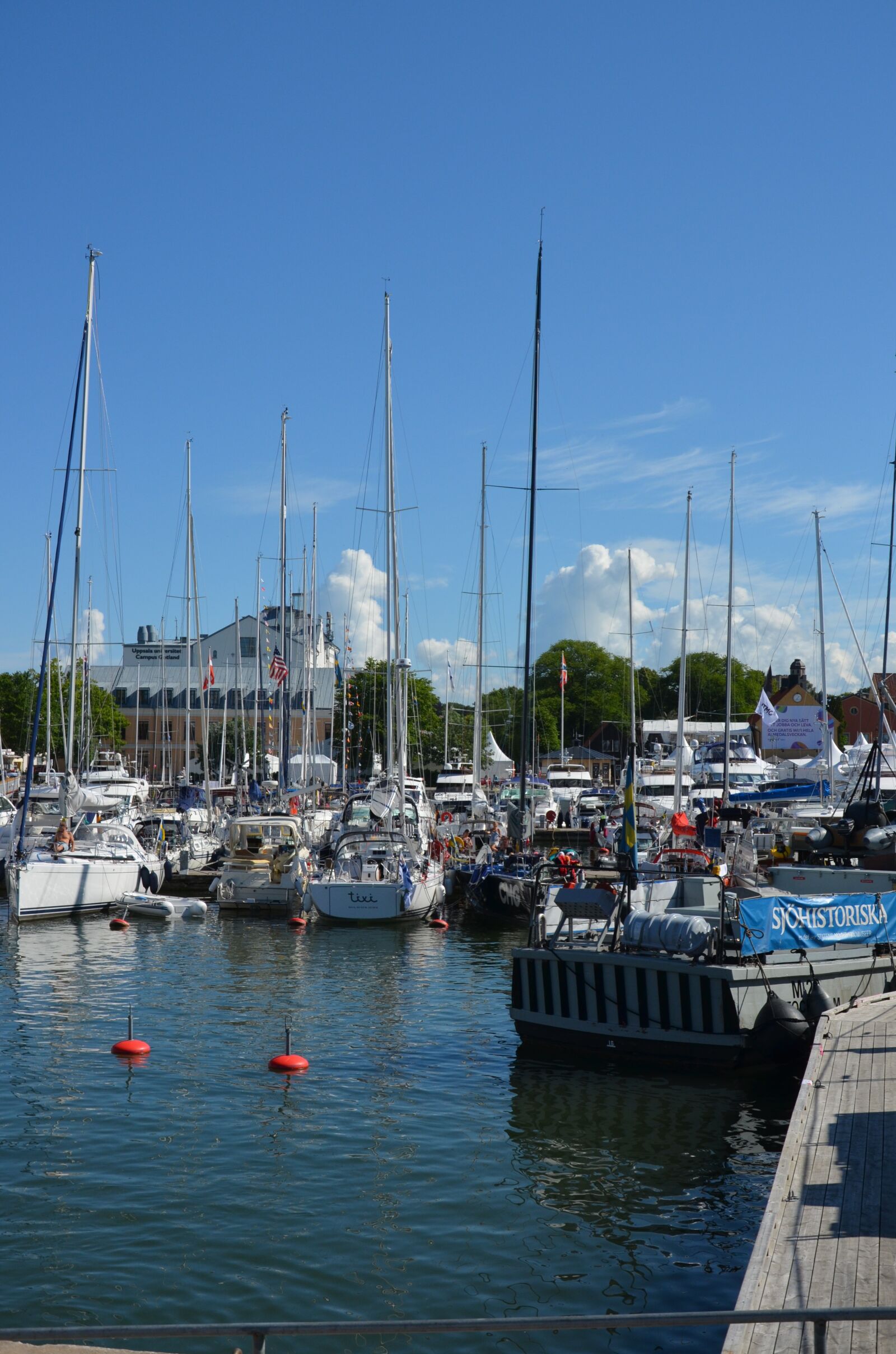 Nikon D5100 sample photo. Almedalen valley, visby, port photography