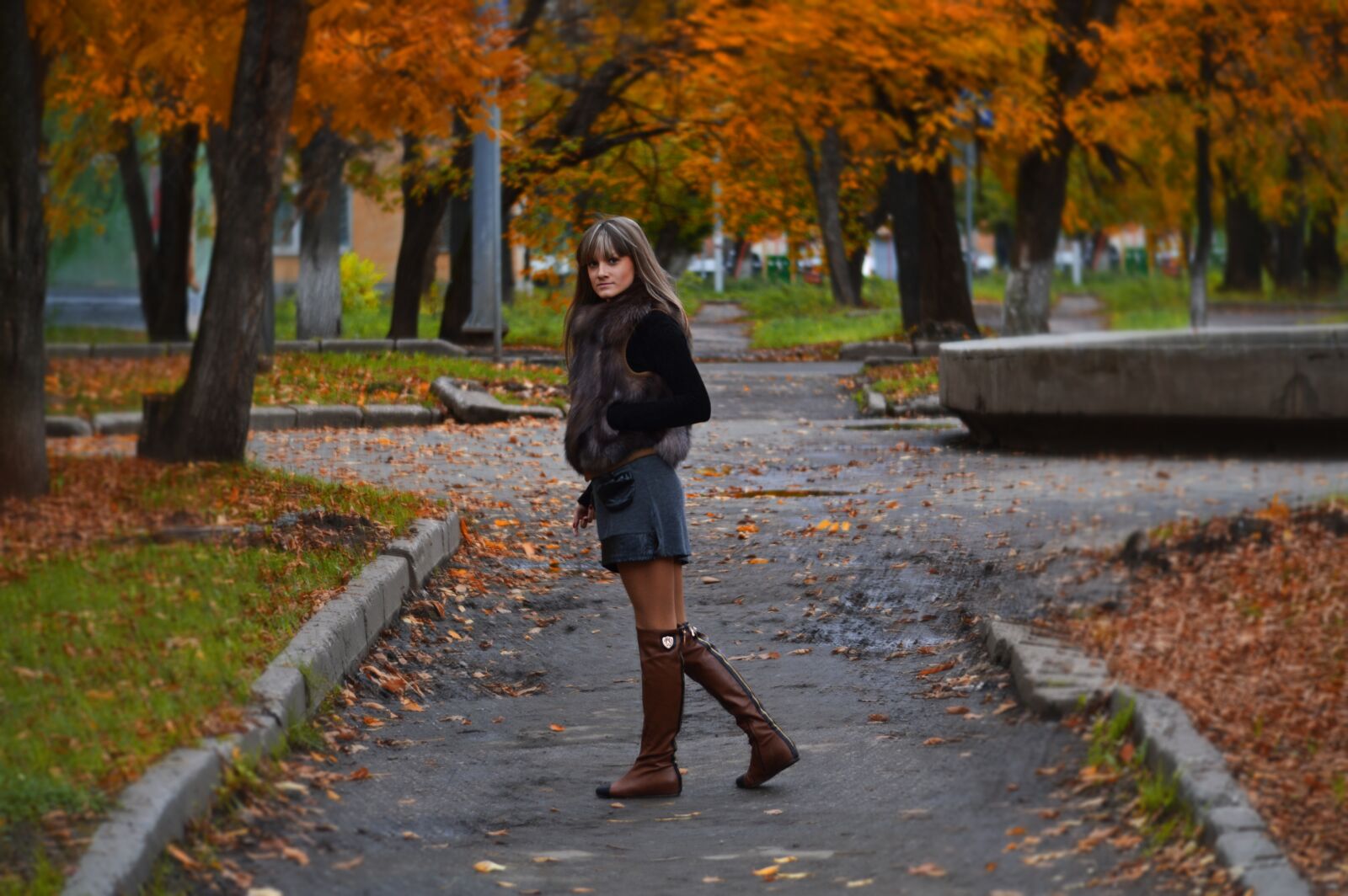 Nikon D3200 sample photo. Beautiful girl portrait, flowers photography