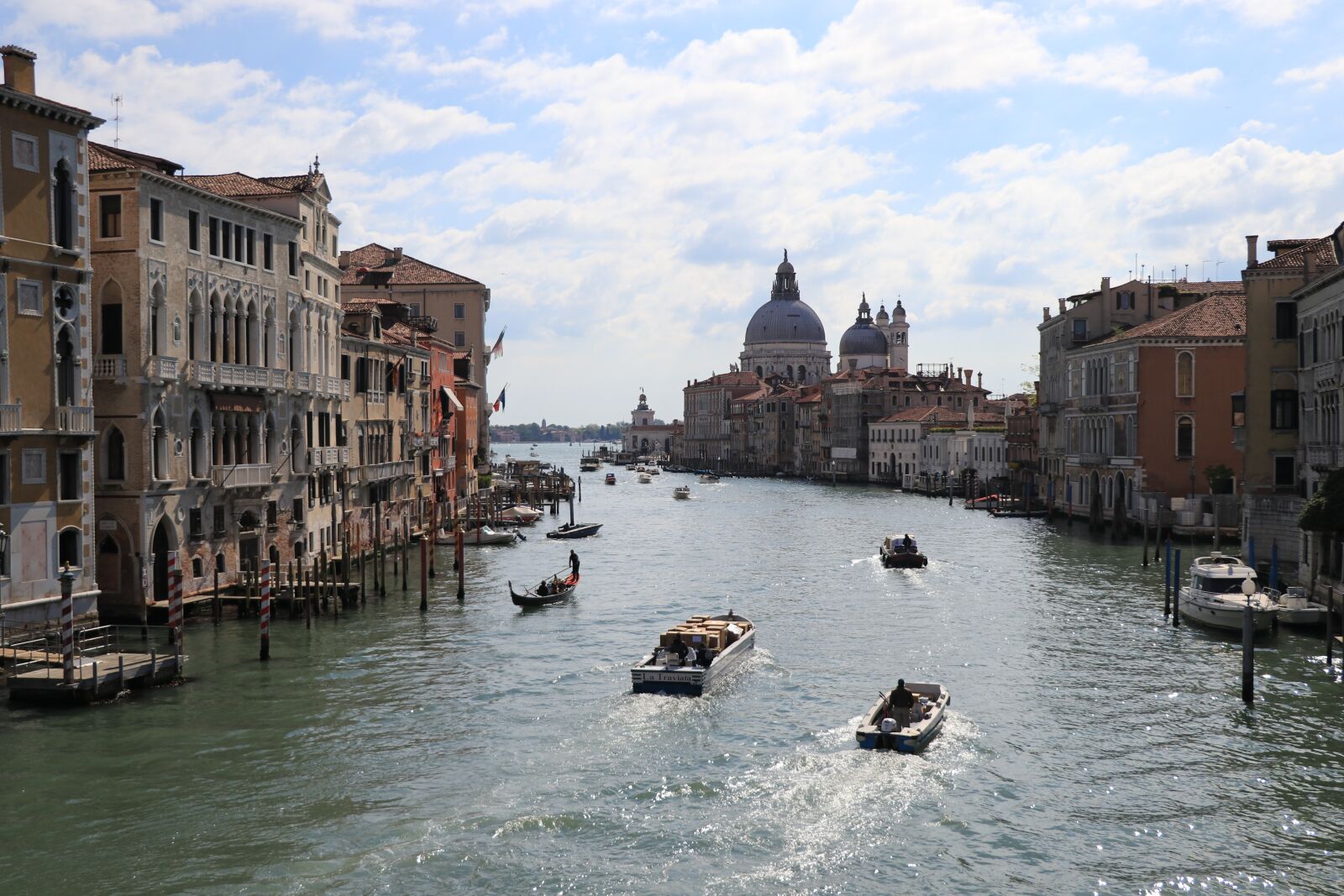 Canon EF-S 18-135mm F3.5-5.6 IS USM sample photo. Venice, italy, floating city photography