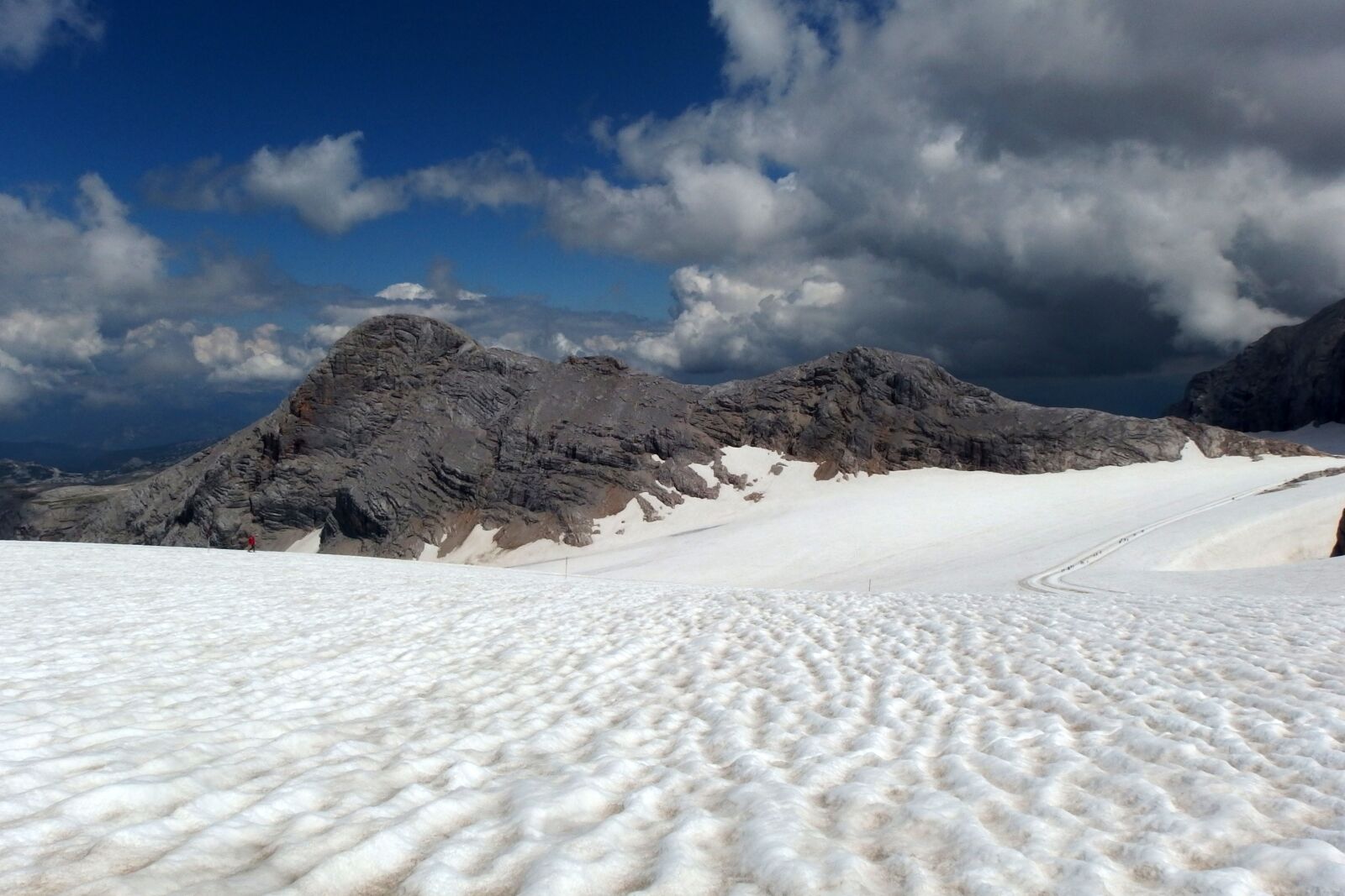 Olympus Stylus XZ-10 sample photo. Snow, mountains, the glacier photography