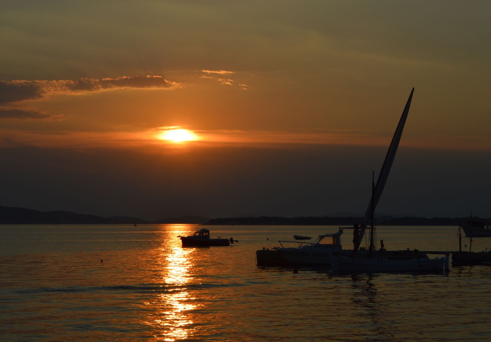Nikon D3200 sample photo. Sea, sunset, sailing boat photography