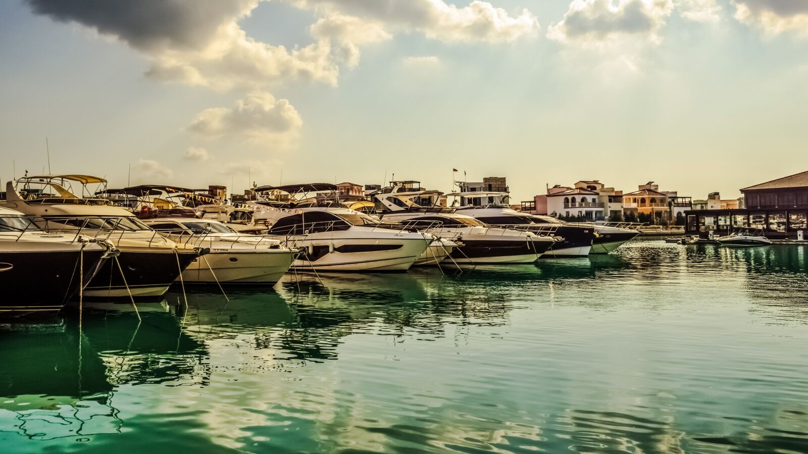 Nikon D3300 sample photo. Cyprus, limassol, molos photography