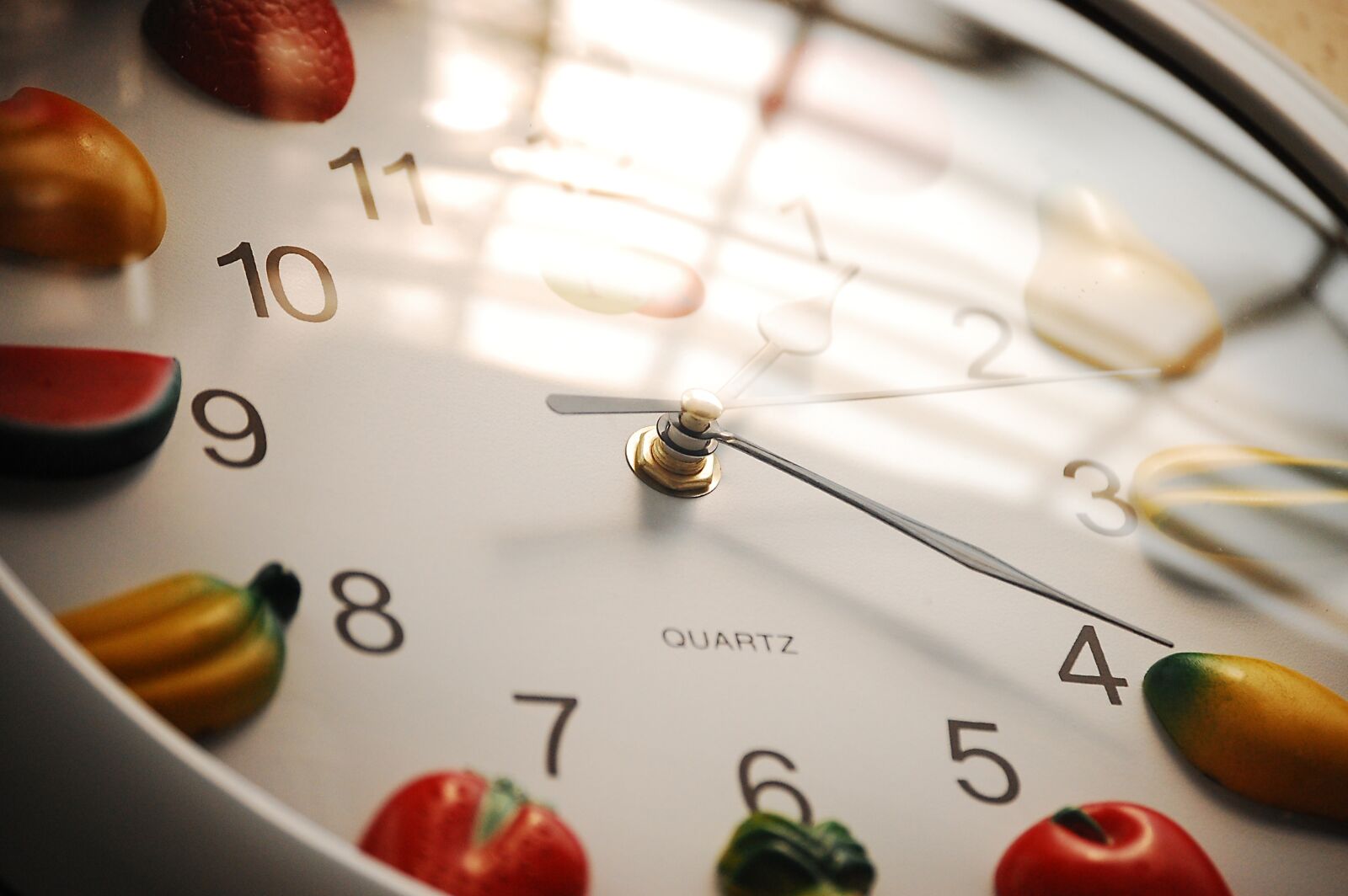 Nikon D40 sample photo. Watch, fruit, hours photography