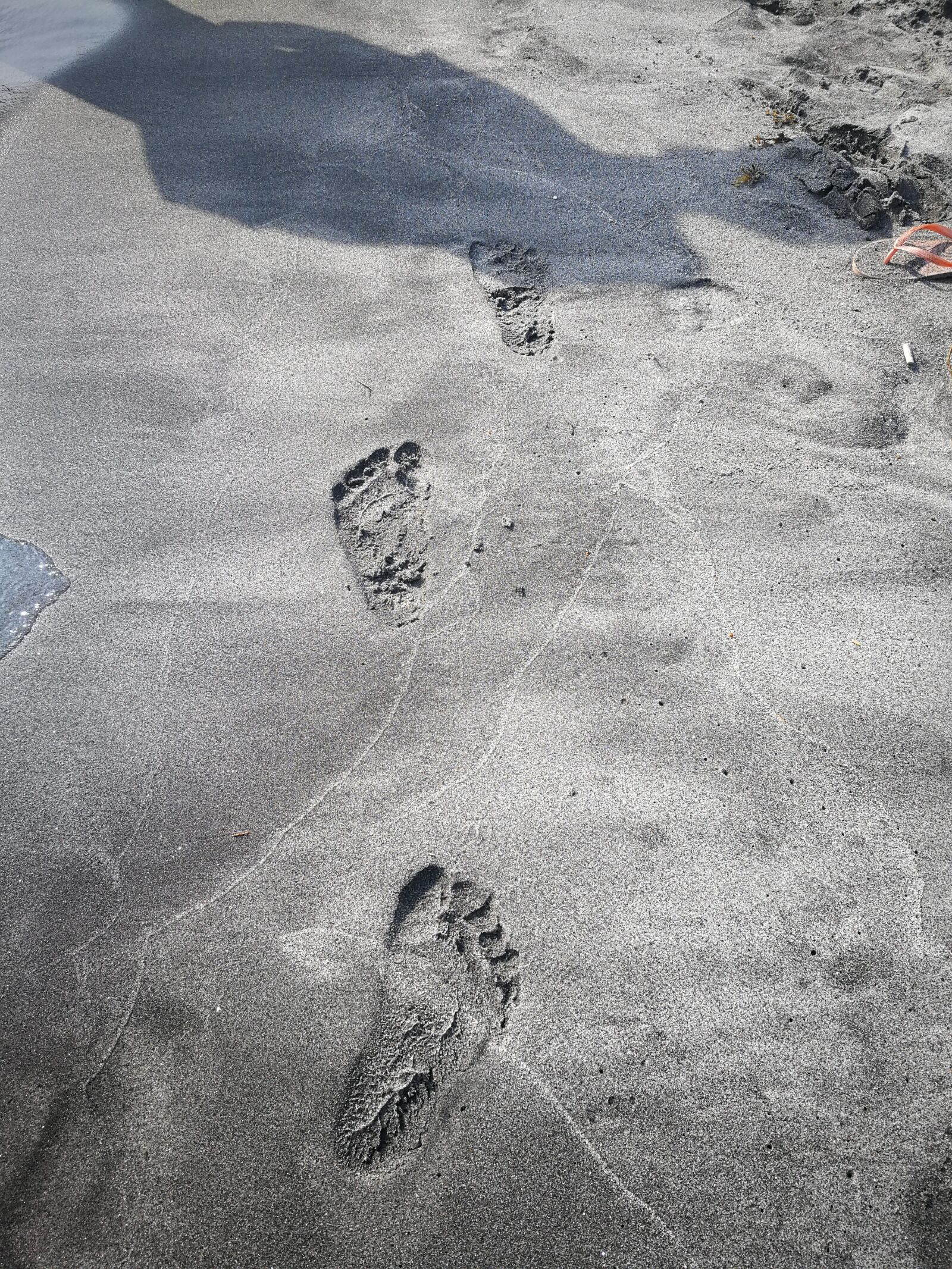 HUAWEI P10 sample photo. Footprint, sand, beach photography
