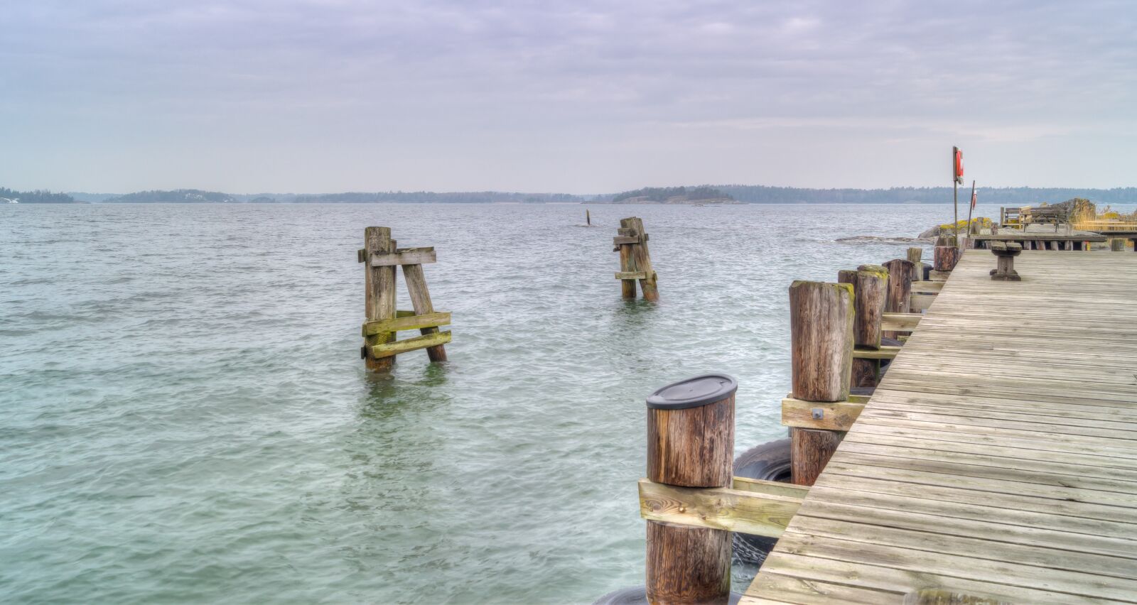 Sony DT 18-55mm F3.5-5.6 SAM II sample photo. Bridge, sea, water photography