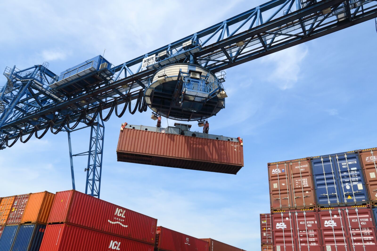 Canon PowerShot G5 X sample photo. Container, loading, port photography