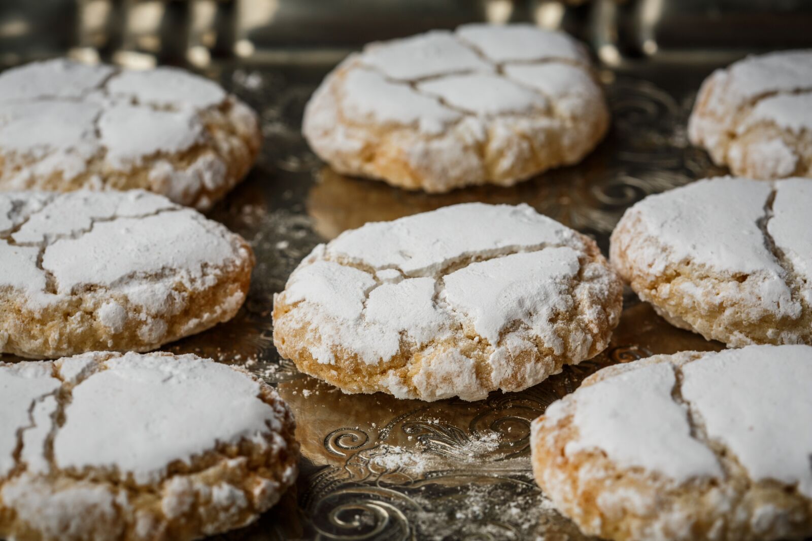 Canon EF 100mm F2.8 Macro USM sample photo. Ricciarelli, siena, pastry photography