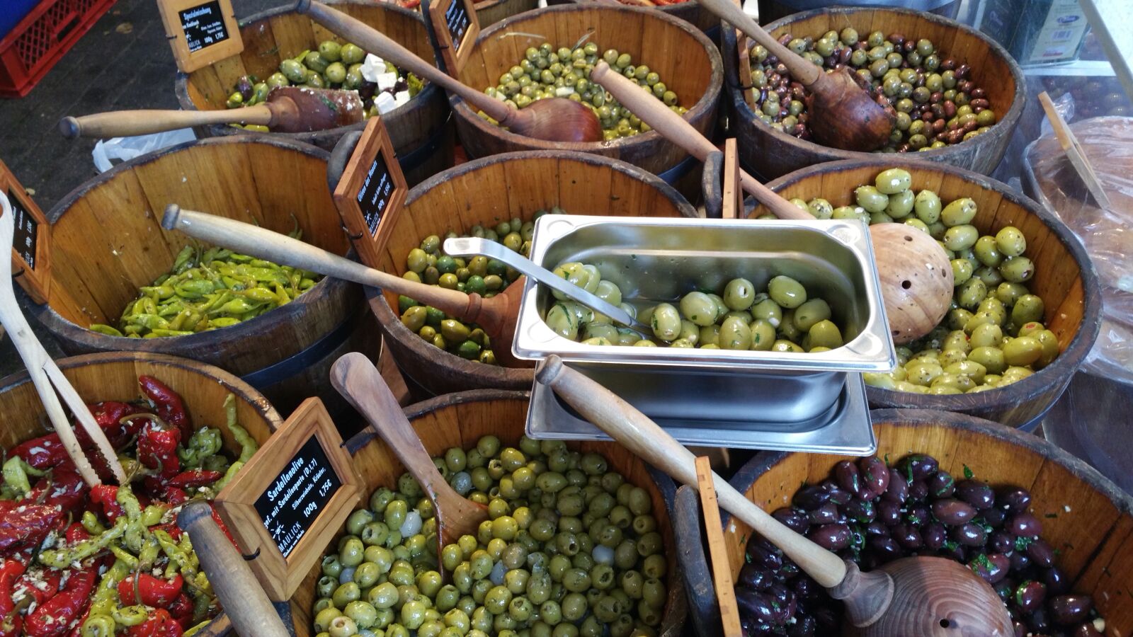 Samsung Galaxy Note4 sample photo. Farmers local market, market photography