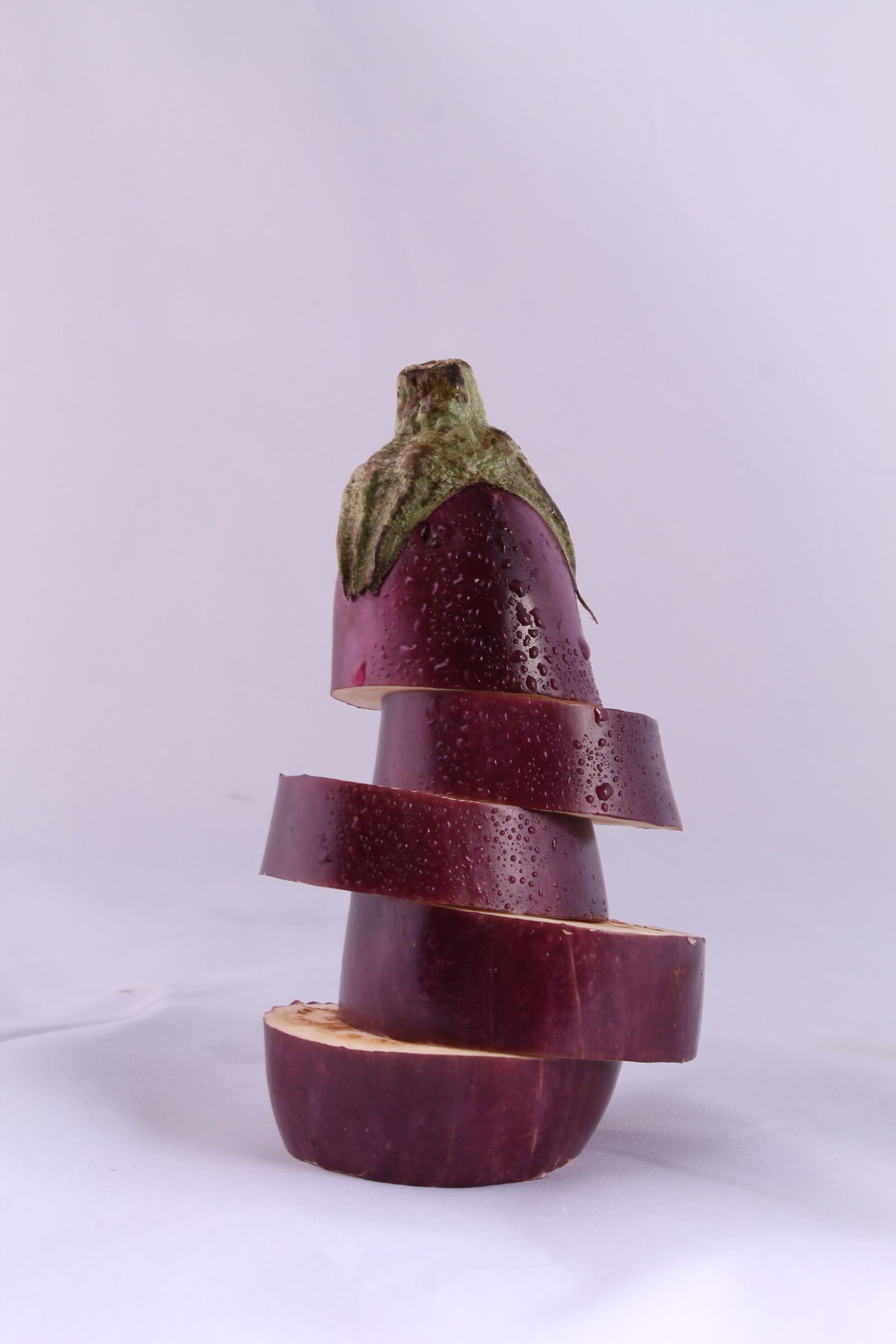 Canon EOS 1100D (EOS Rebel T3 / EOS Kiss X50) sample photo. Still life, eggplant, fruit photography