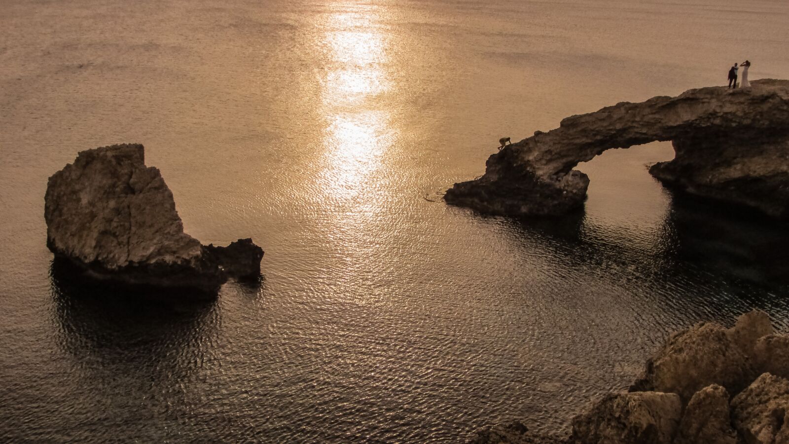 Canon PowerShot SX400 IS sample photo. Sunset, rocky coast, sea photography