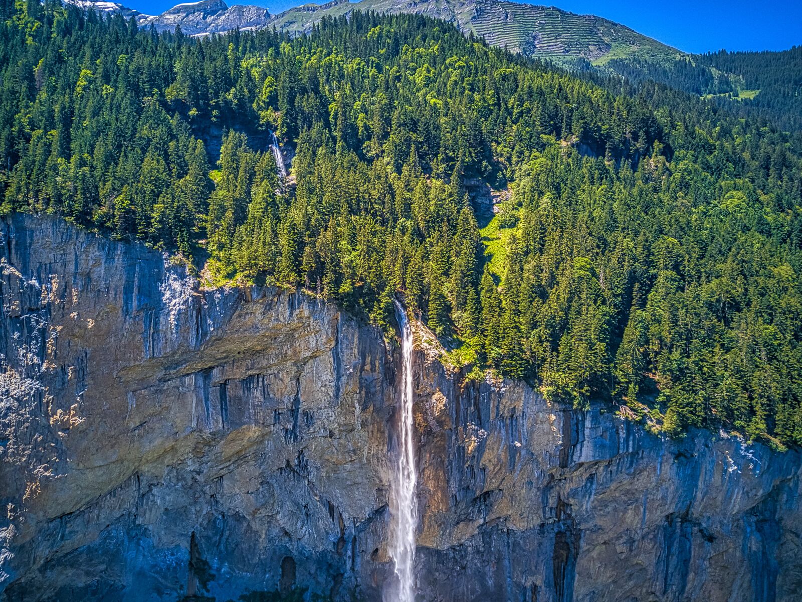 DJI FC220 sample photo. Lauterbrunnen, switzerland, mountains photography