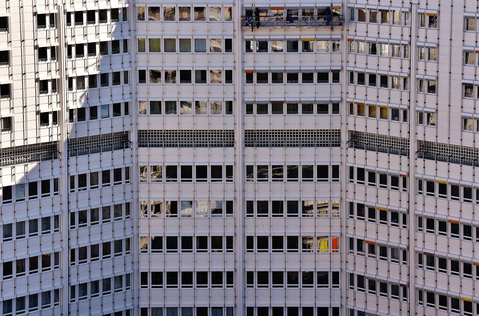 Nikon D7200 sample photo. Skyscraper, building complex, architecture photography