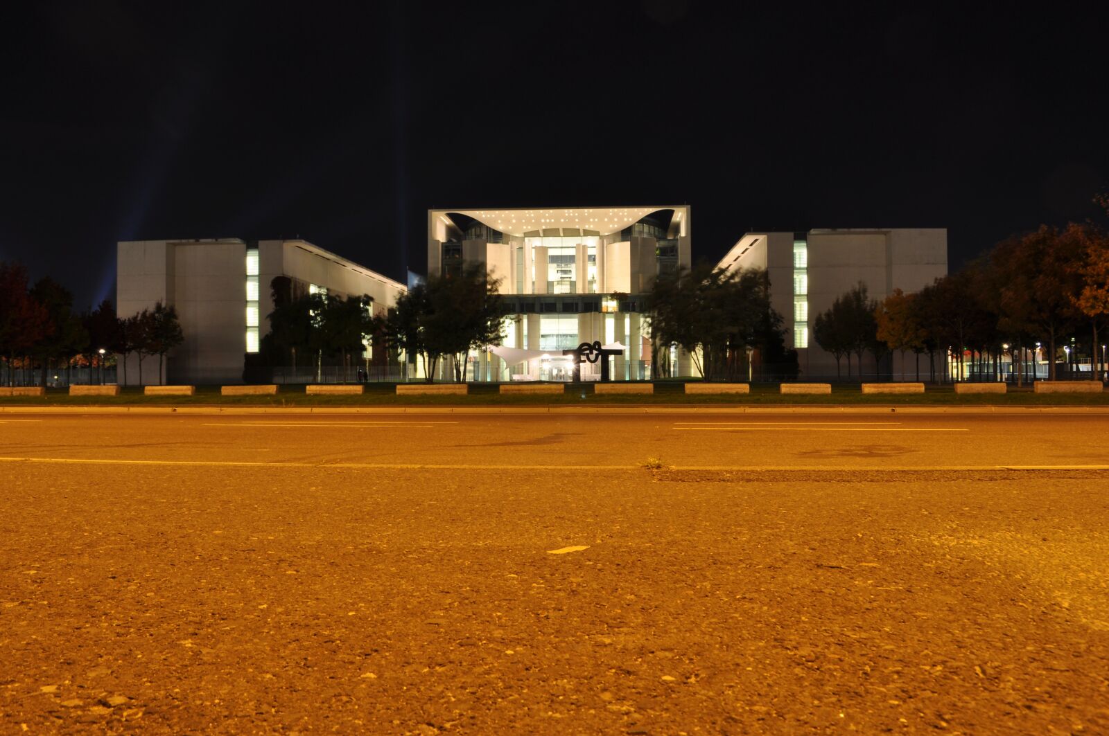 Nikon D5000 sample photo. Chancellery, berlin, places of photography