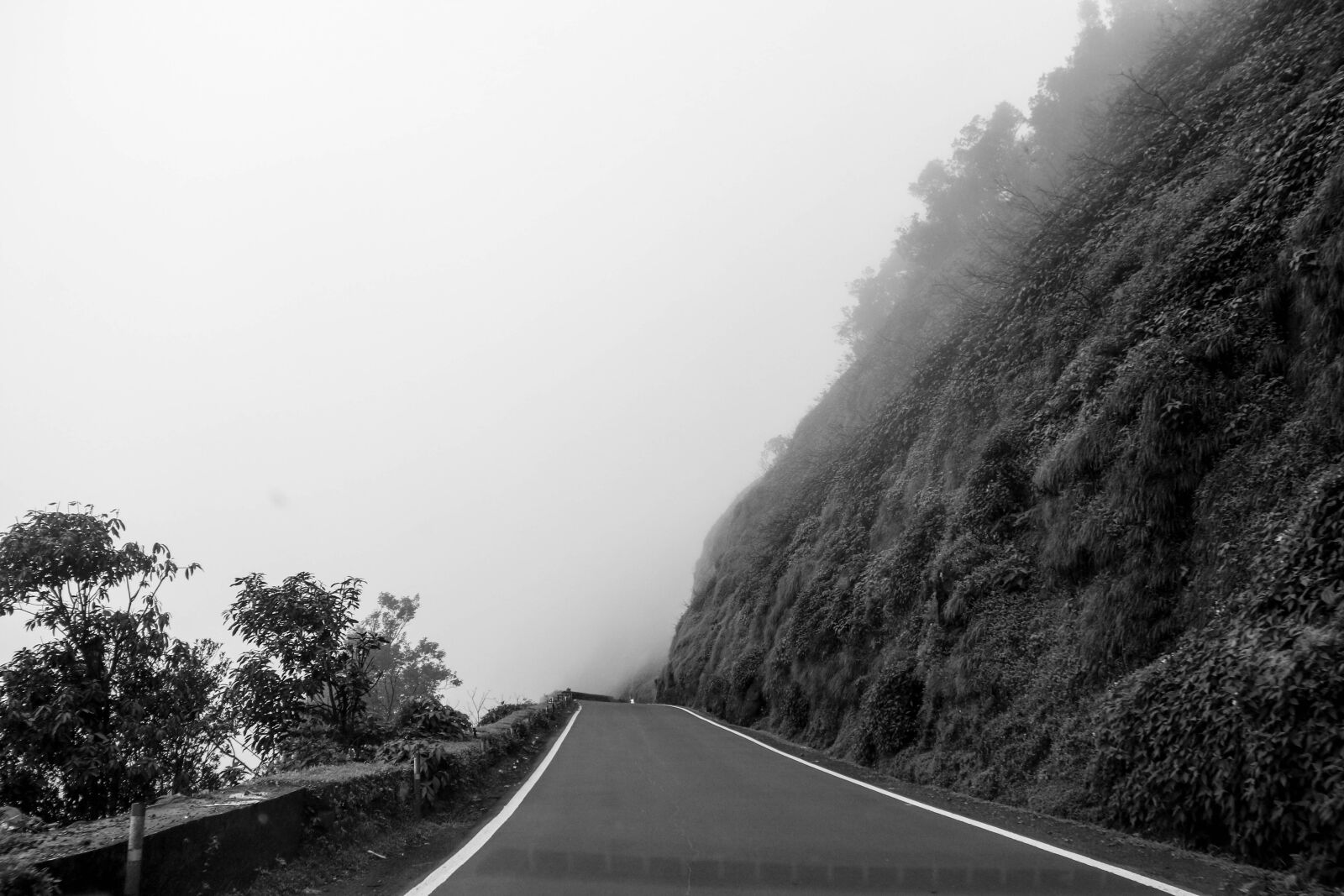 Canon EOS 70D sample photo. Black, and, white, countryside photography
