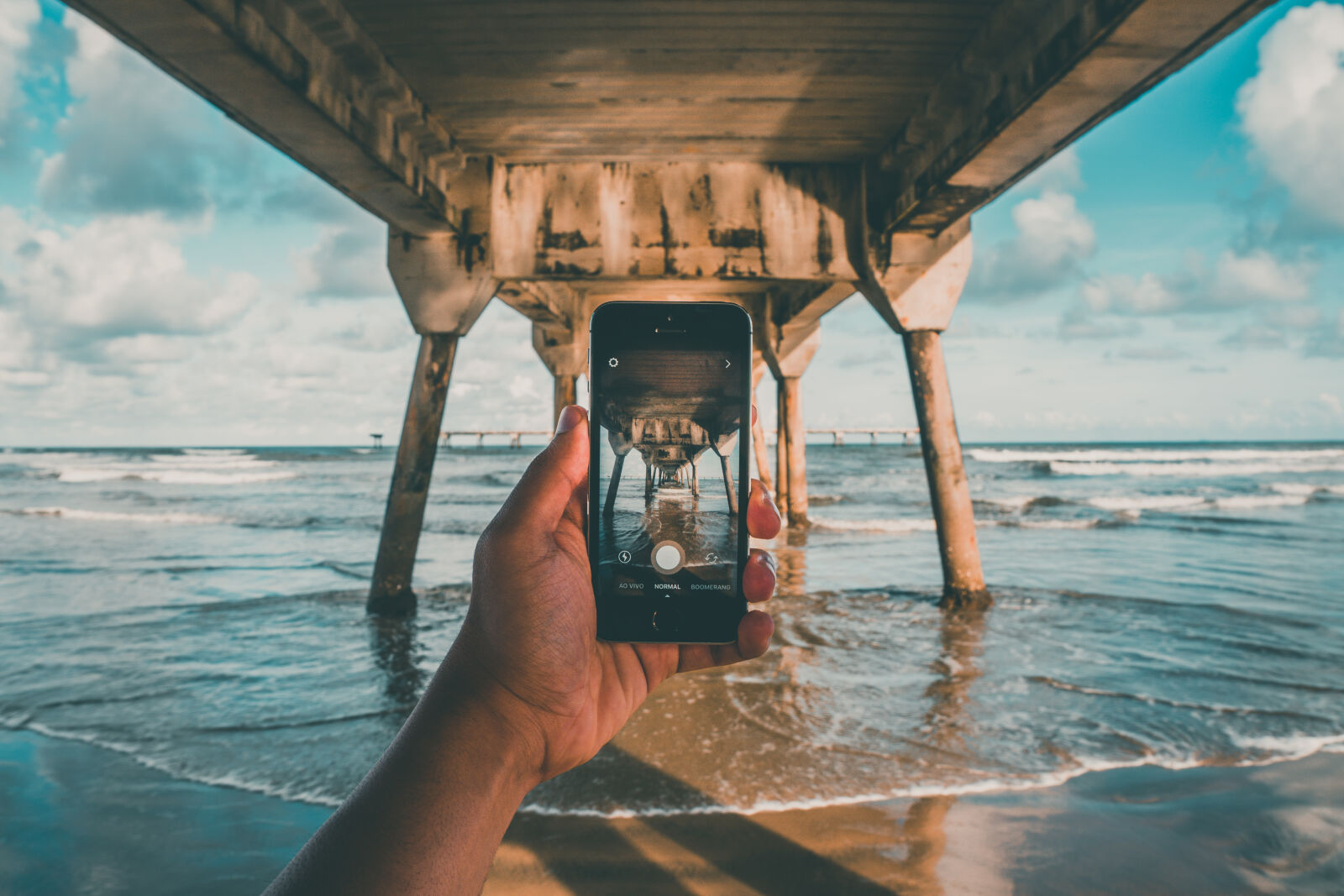 Sony a6300 sample photo. Beach, camera, clouds, dock photography