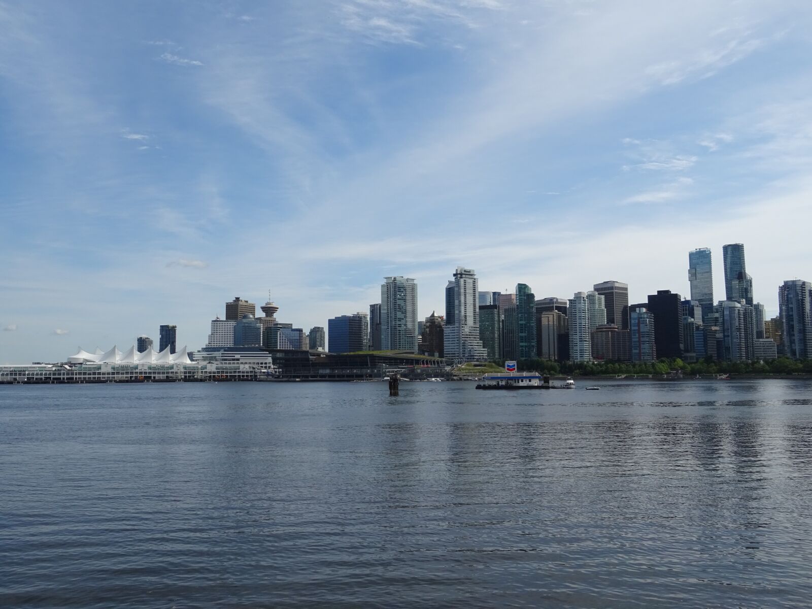 Sony DSC-HX60 sample photo. Water, city, architecture photography