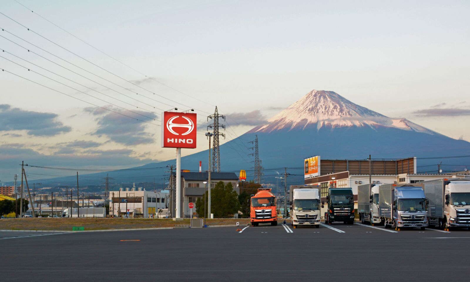 Nikon D5200 sample photo. Trucks, mount fuji, japan photography