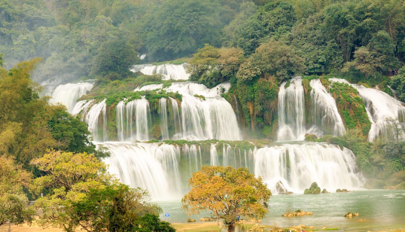Canon EF 100-400mm F4.5-5.6L IS USM sample photo. Waterfall, water, nature photography