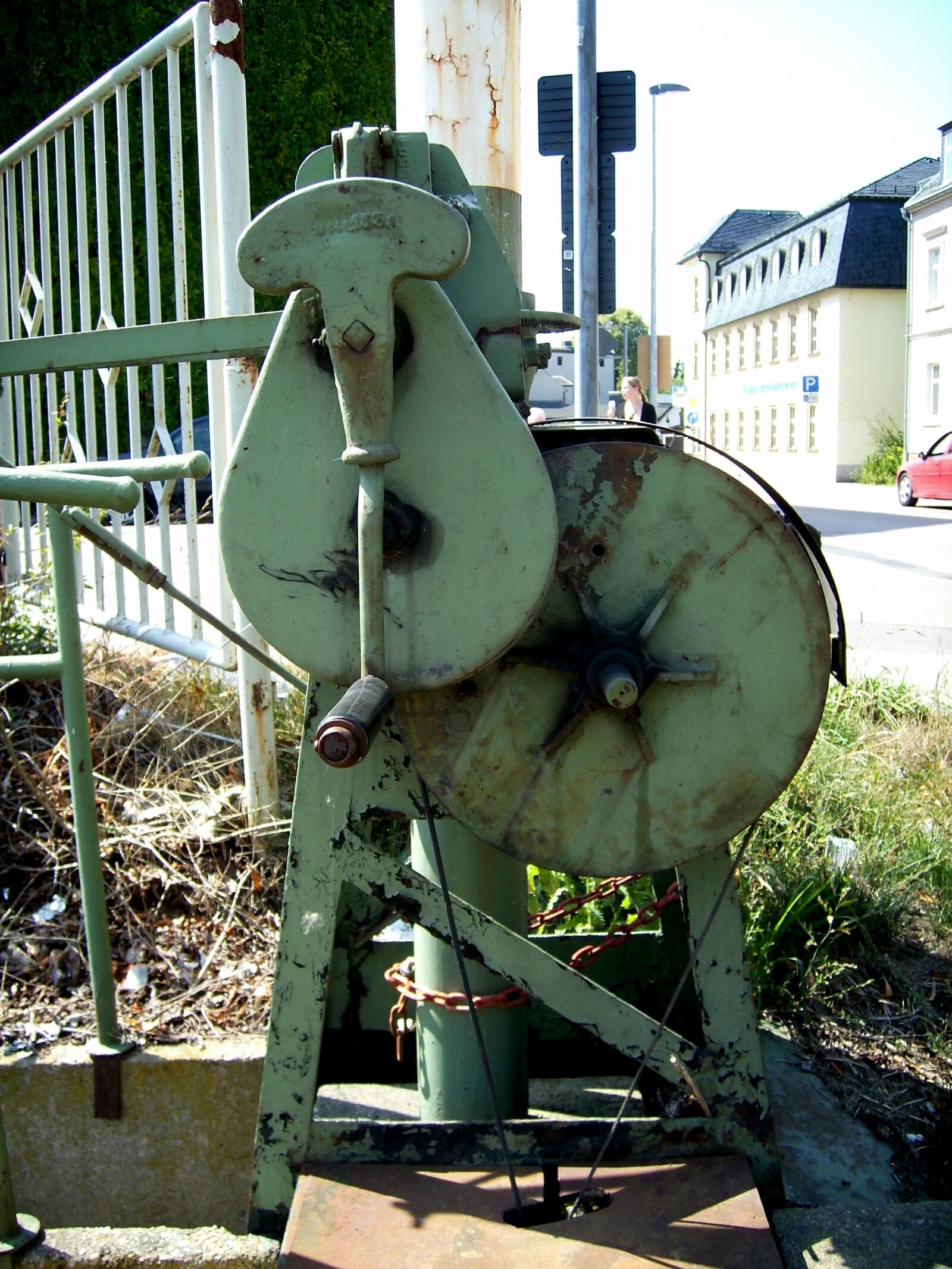 Digital Camera DigitalCAM sample photo. Hand crank sensor, close photography