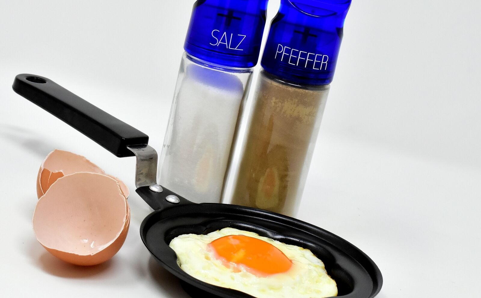 Nikon D7200 sample photo. Fried, pan, fried eggs photography